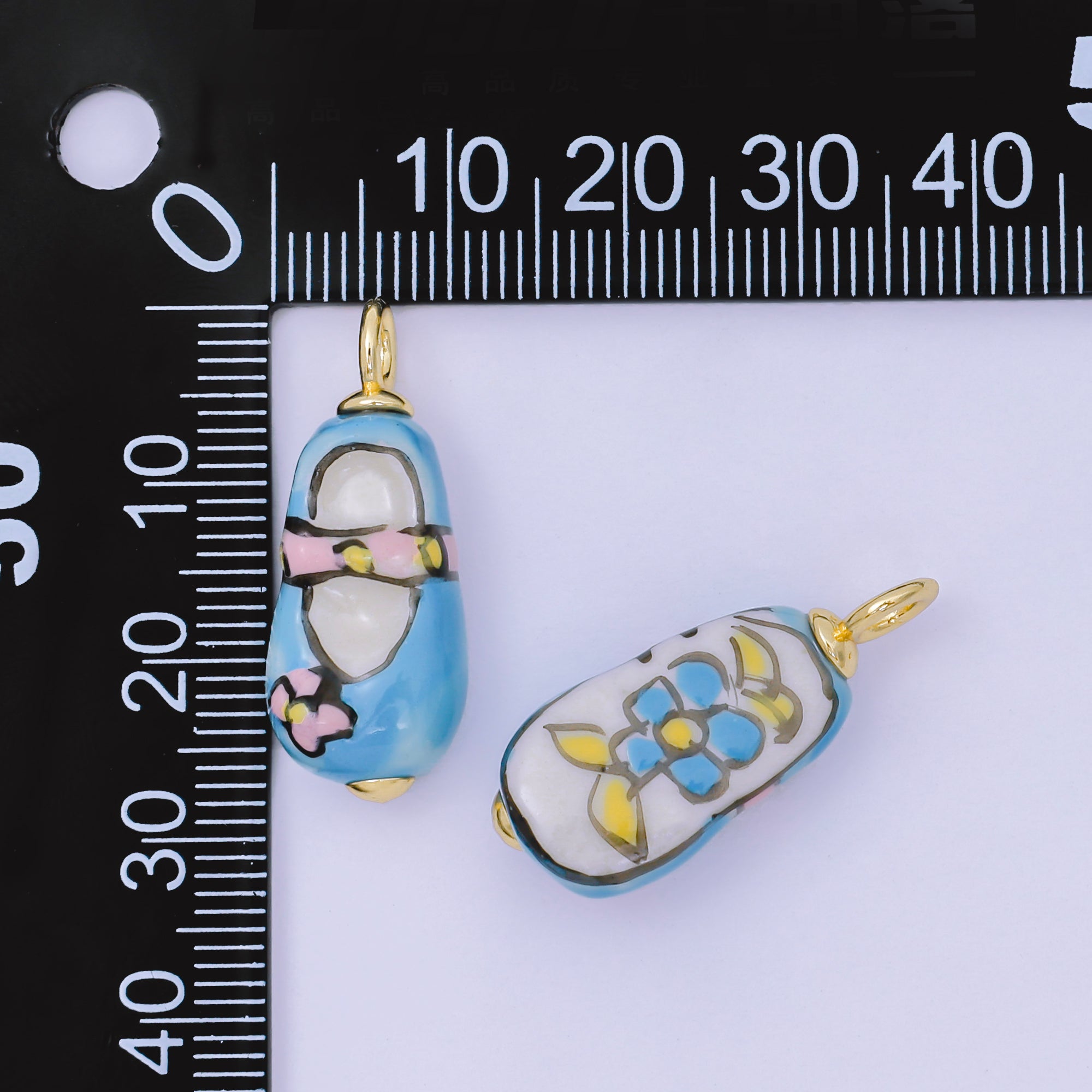 24K Gold Filled 28.5mm Handmade Ceramic Blue, Pink Flower Vintage Charm | AF1517