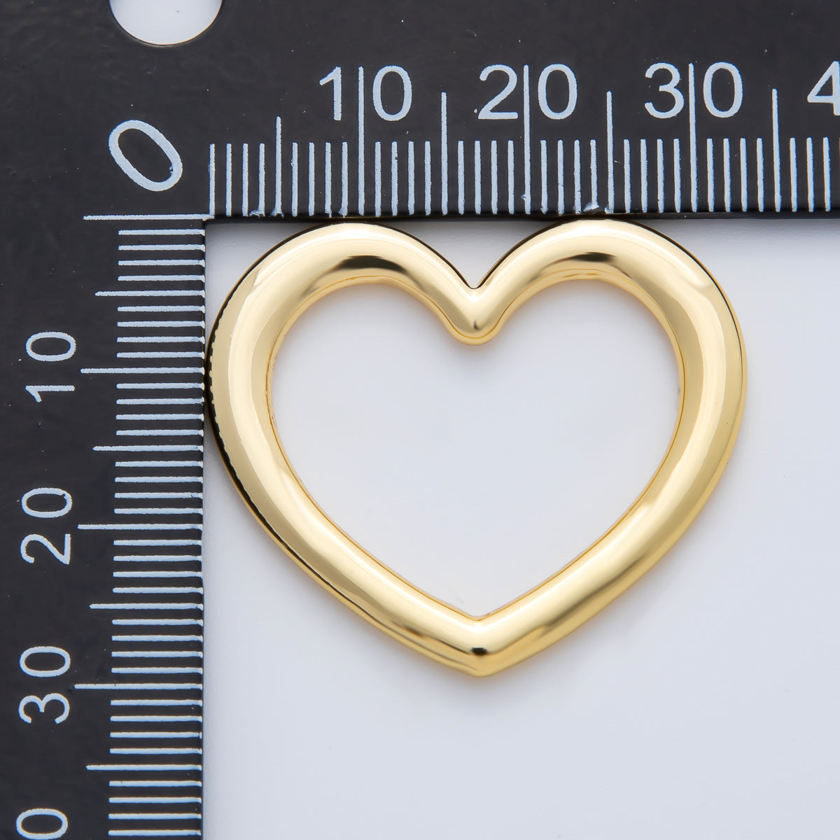 18K Gold Plated 29mm Open Minimalist Heart Finding in Gold & Silver | Z1429
