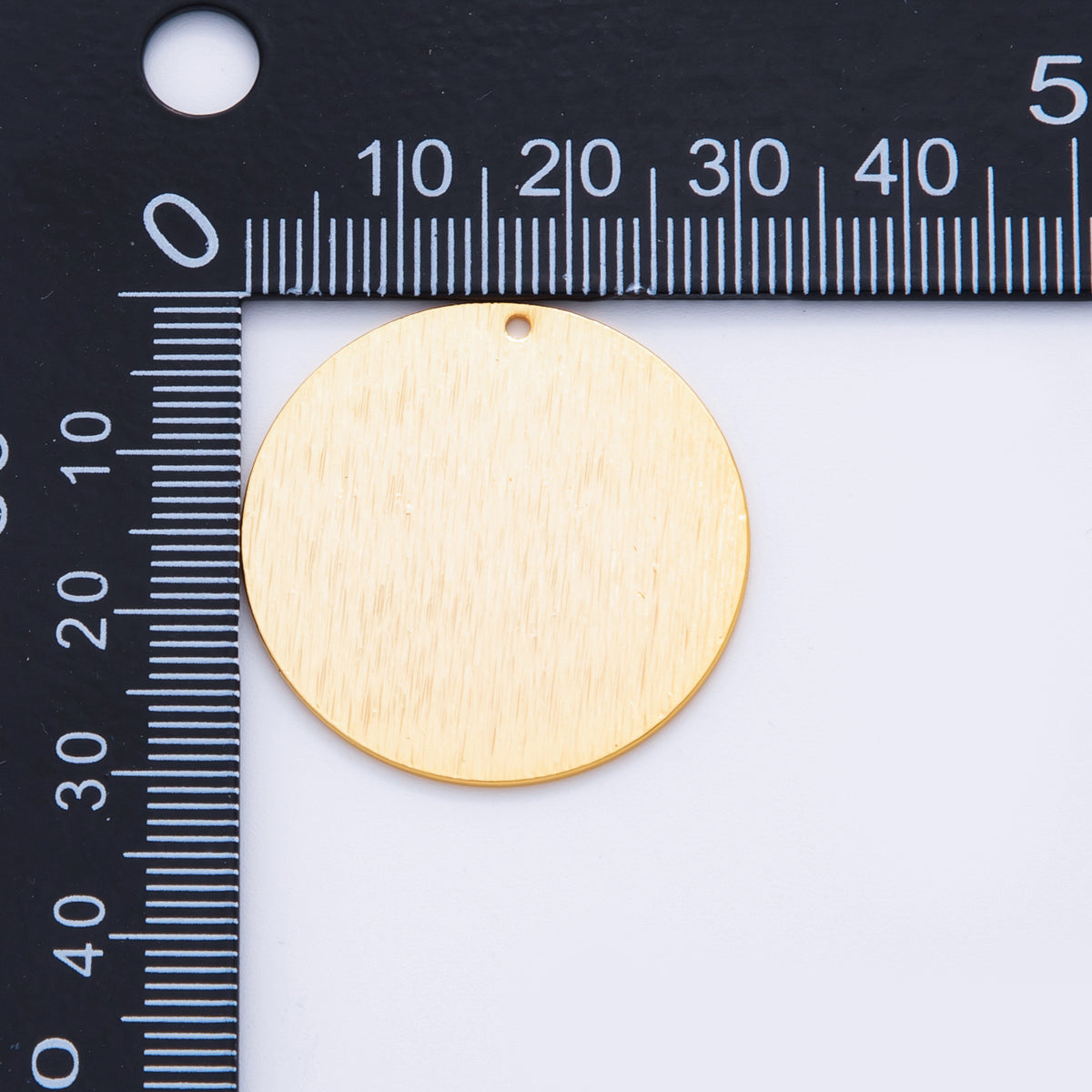 18K Gold Filled 30mm Lined Round Minimalist Thin Charm Finding | Z1190