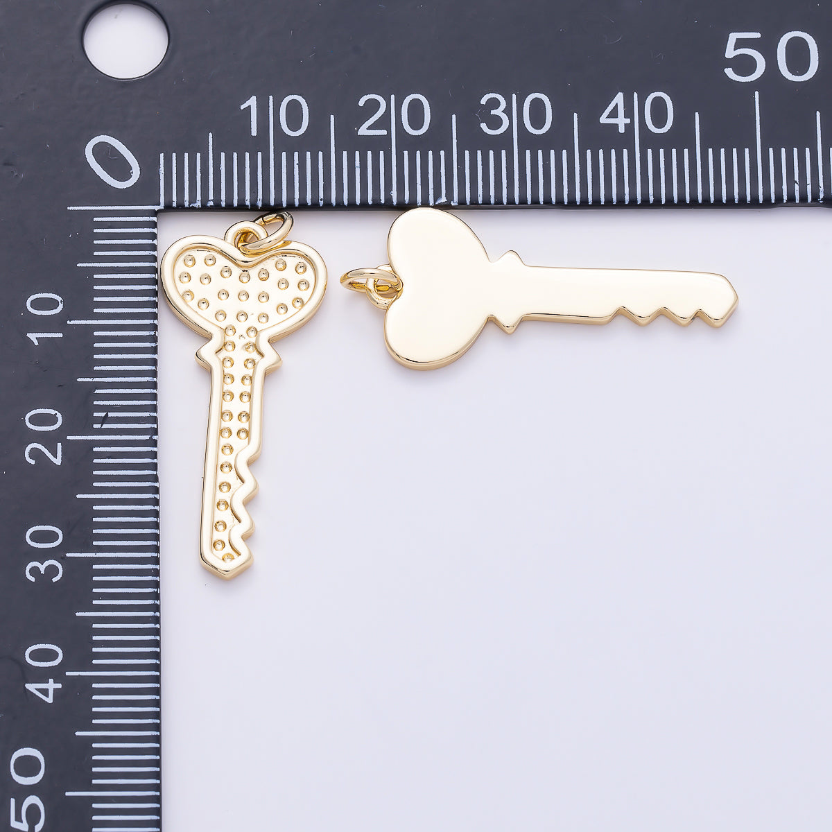 16K Gold Filled 30mm Minimalist Plain Heart Bow Key Charm | Charms-01647