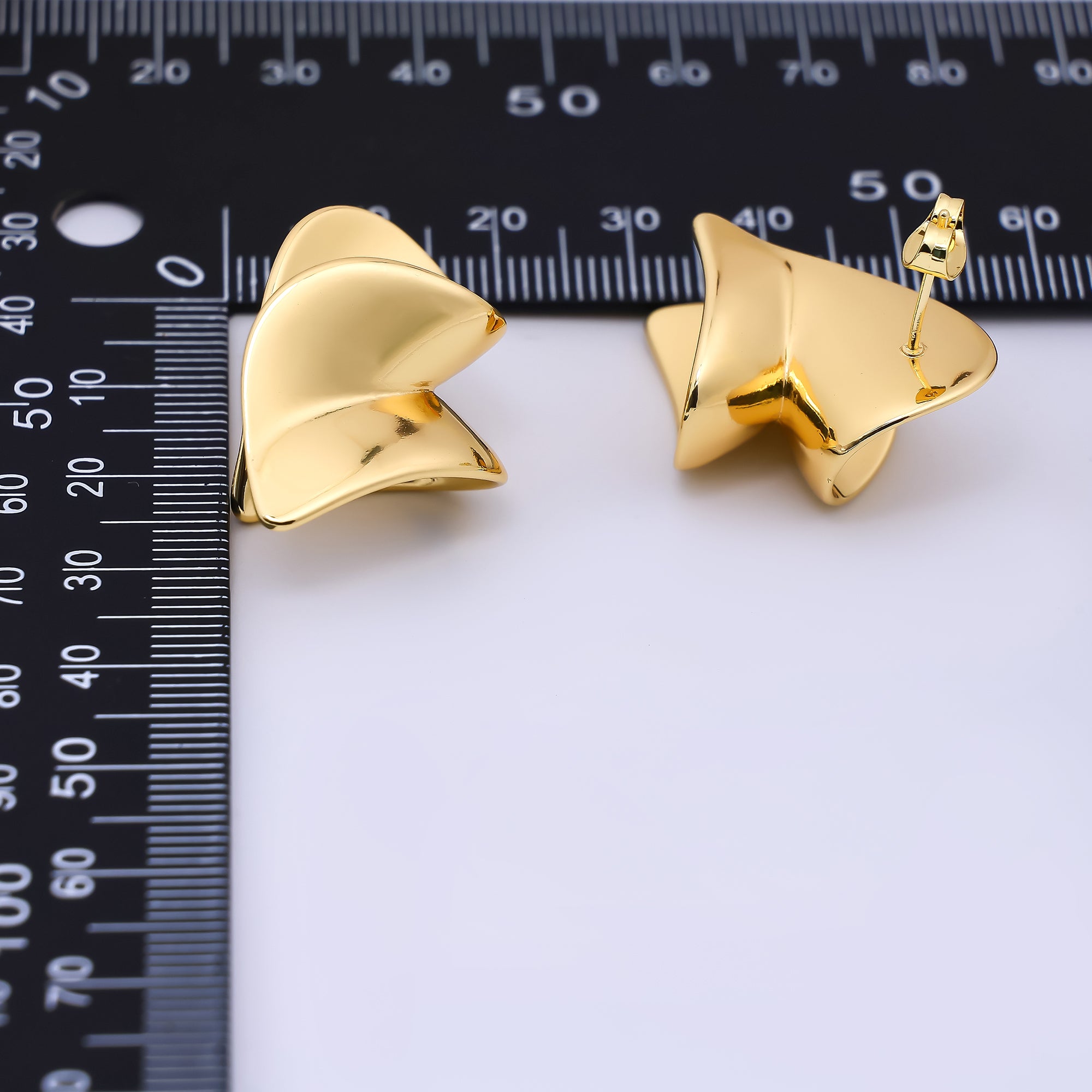 24K Gold Filled 31mm Molten Foil Geometric Stud Earrings | AI458
