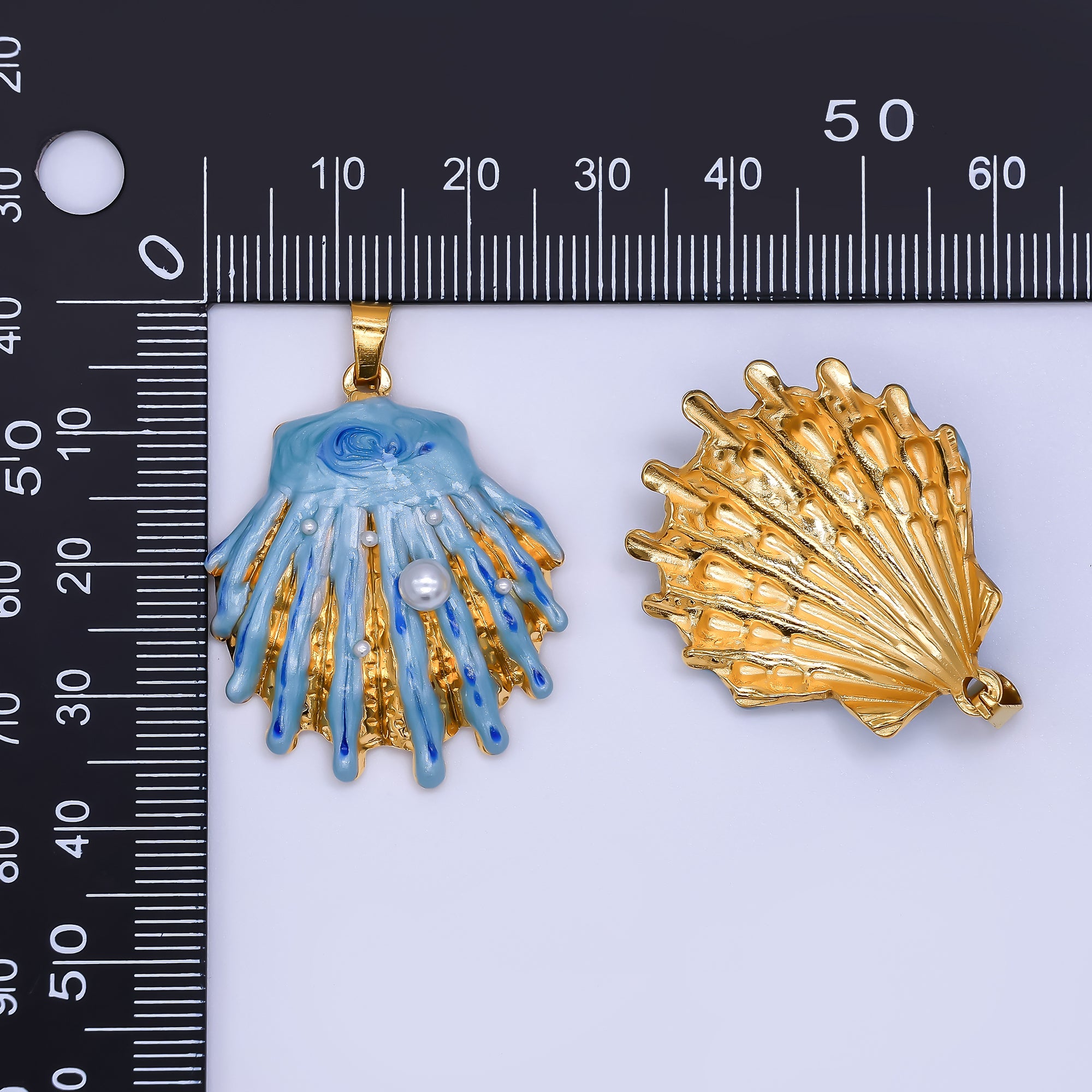 Gold Stainless Steel 33mm Hand-Painted Enamel Blue Clam Shell Pendant | J169