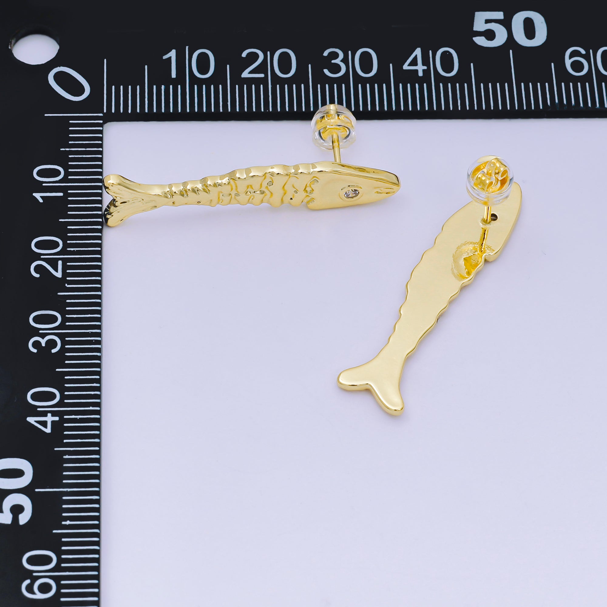 24K Gold Filled 35mm Clear CZ Hammered Fish Stud Earrings | AI549