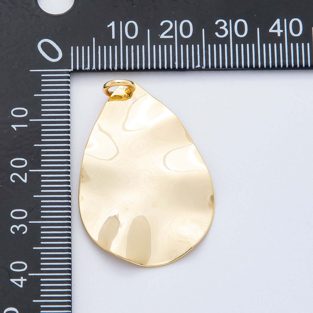 18K Gold Filled 39.5mm Hammered Molten Teardrop Charm | N-A1504