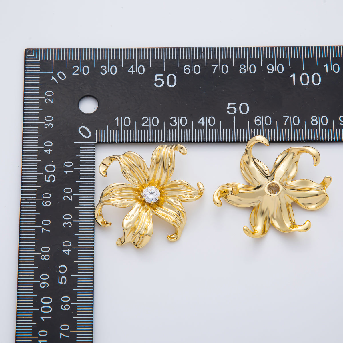 18K Gold Filled 42mm Clear Round CZ Molten Flower Charm | AF1412