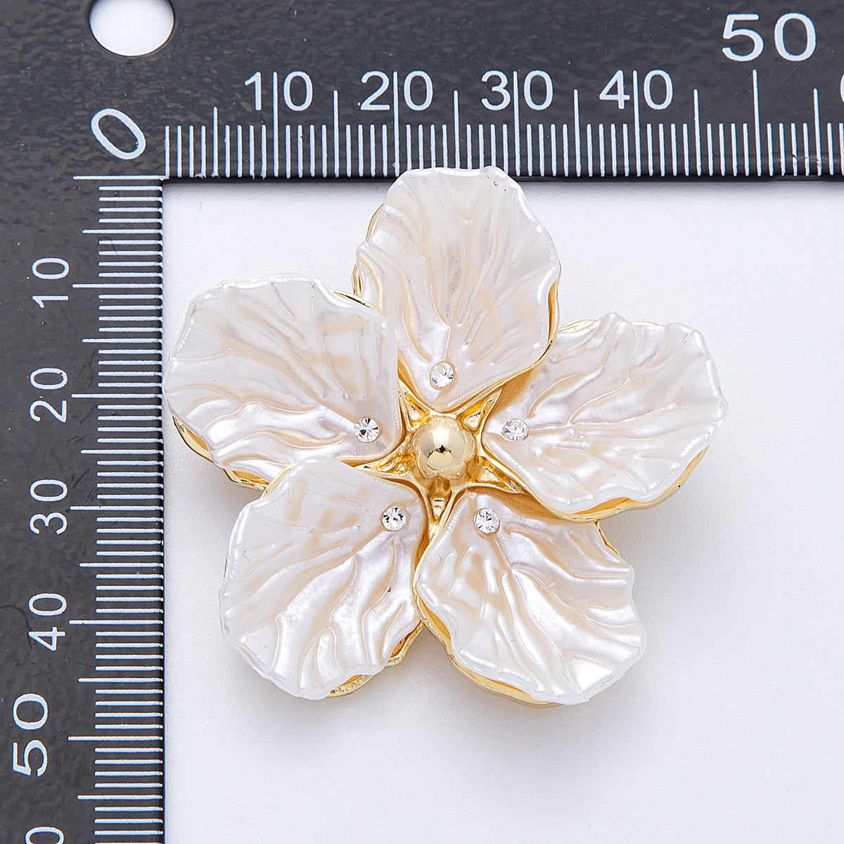 Gold 45mm Blooming Shell Pearl Flower Pin Brooch | BH-00098