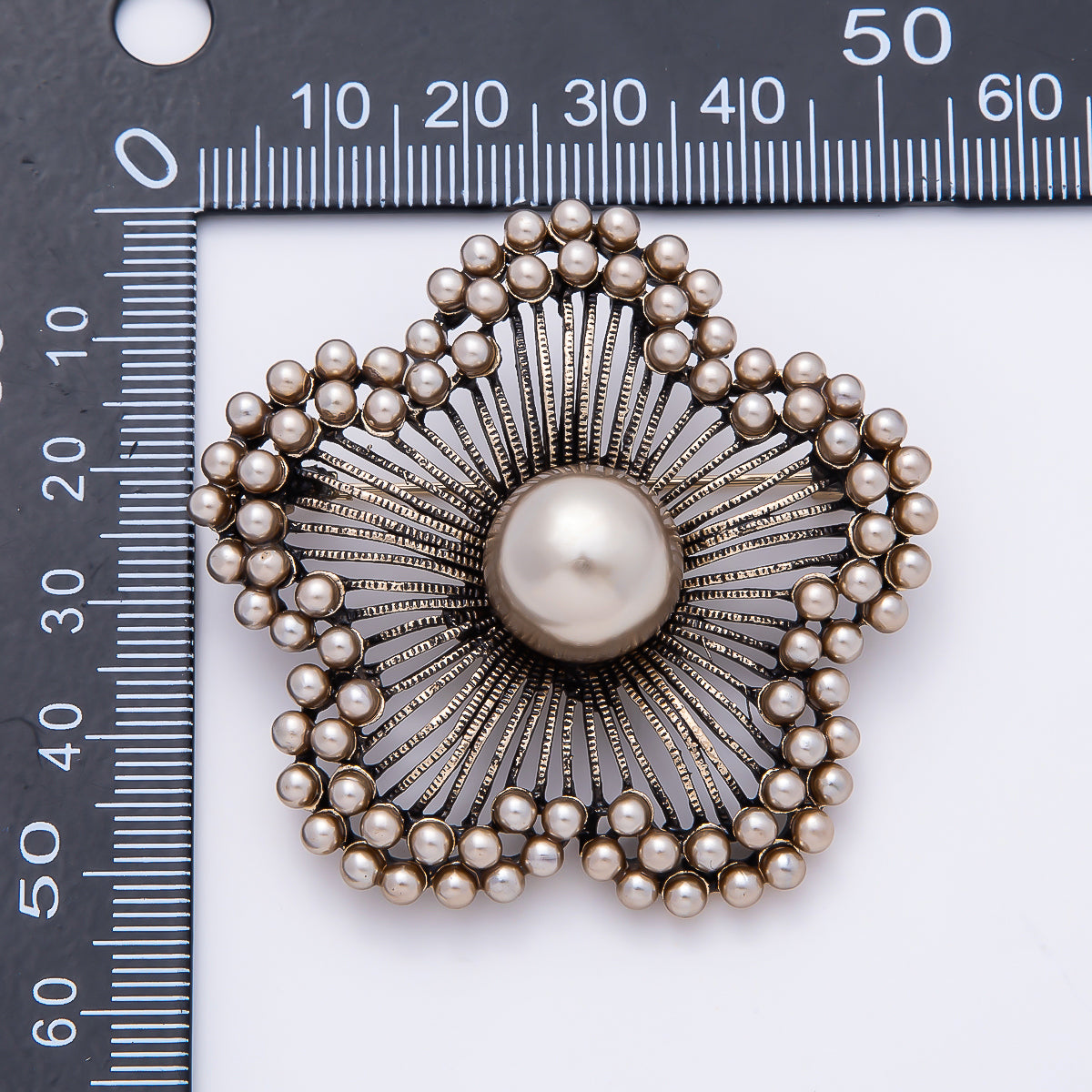 Vintage Gold 52mm Shell Pearl Beaded Lined Flower Pin Brooch | BH-00186