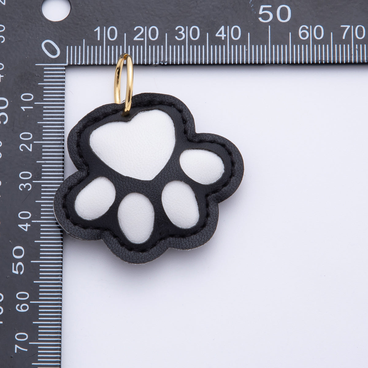 Leather Dog Paw Print Keyring Purse Bag Backpack Charm Dog Collar Accessory WB-00017