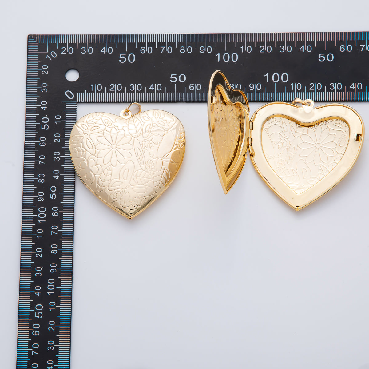 18K Gold Filled 60mm Butterfly Flower Leaf Engraved Heart Locket Pendant | AF1160