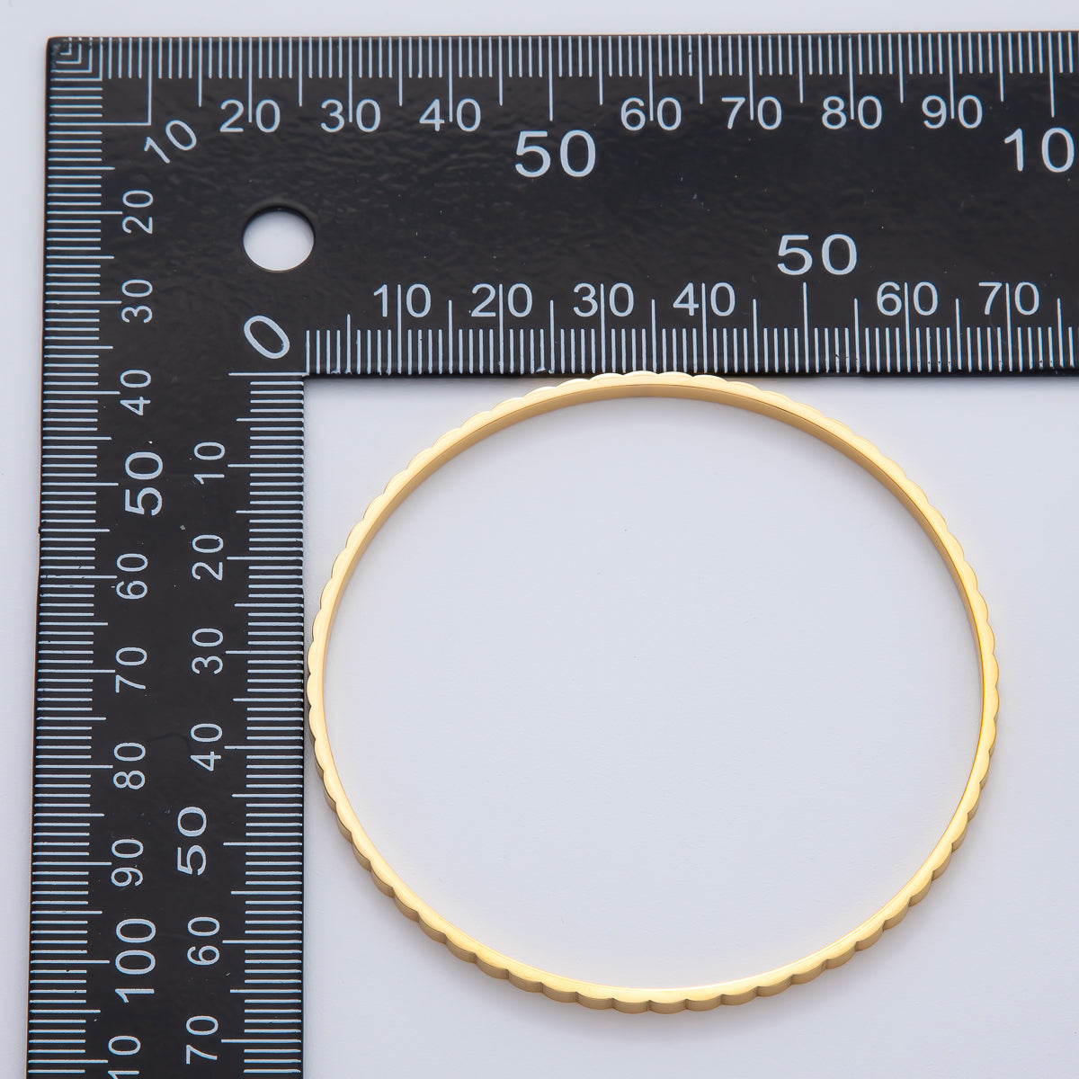 18K Gold Filled 2.7mm Ribbed Lined Bangle Bracelet | WA-1464