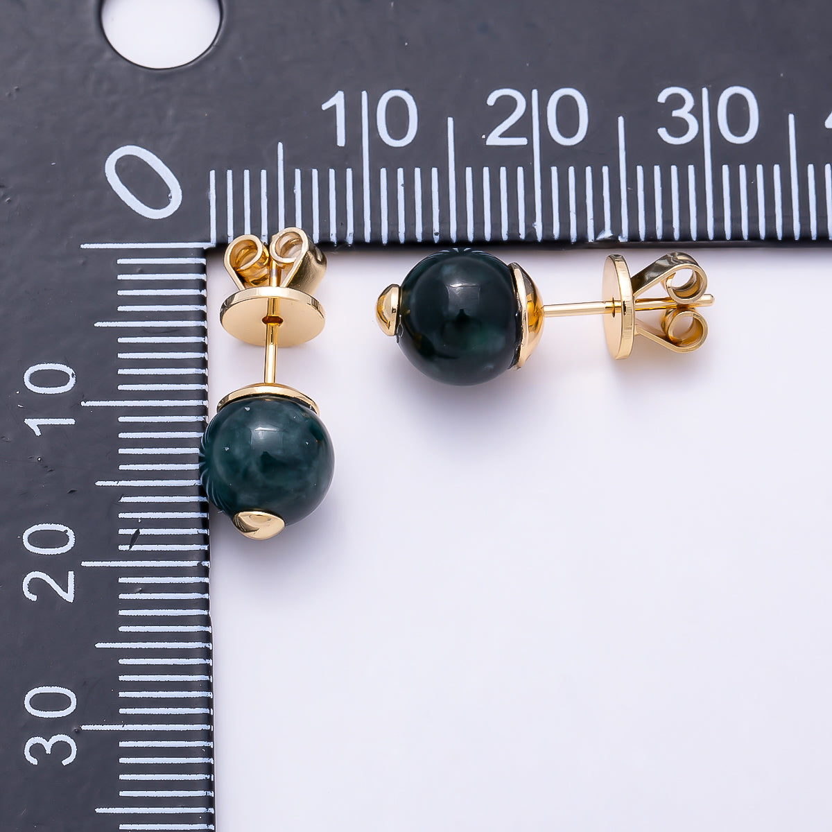 18K Gold Filled 7.7mm Green Aventurine Gemstone Round Stud | Earrings-00709