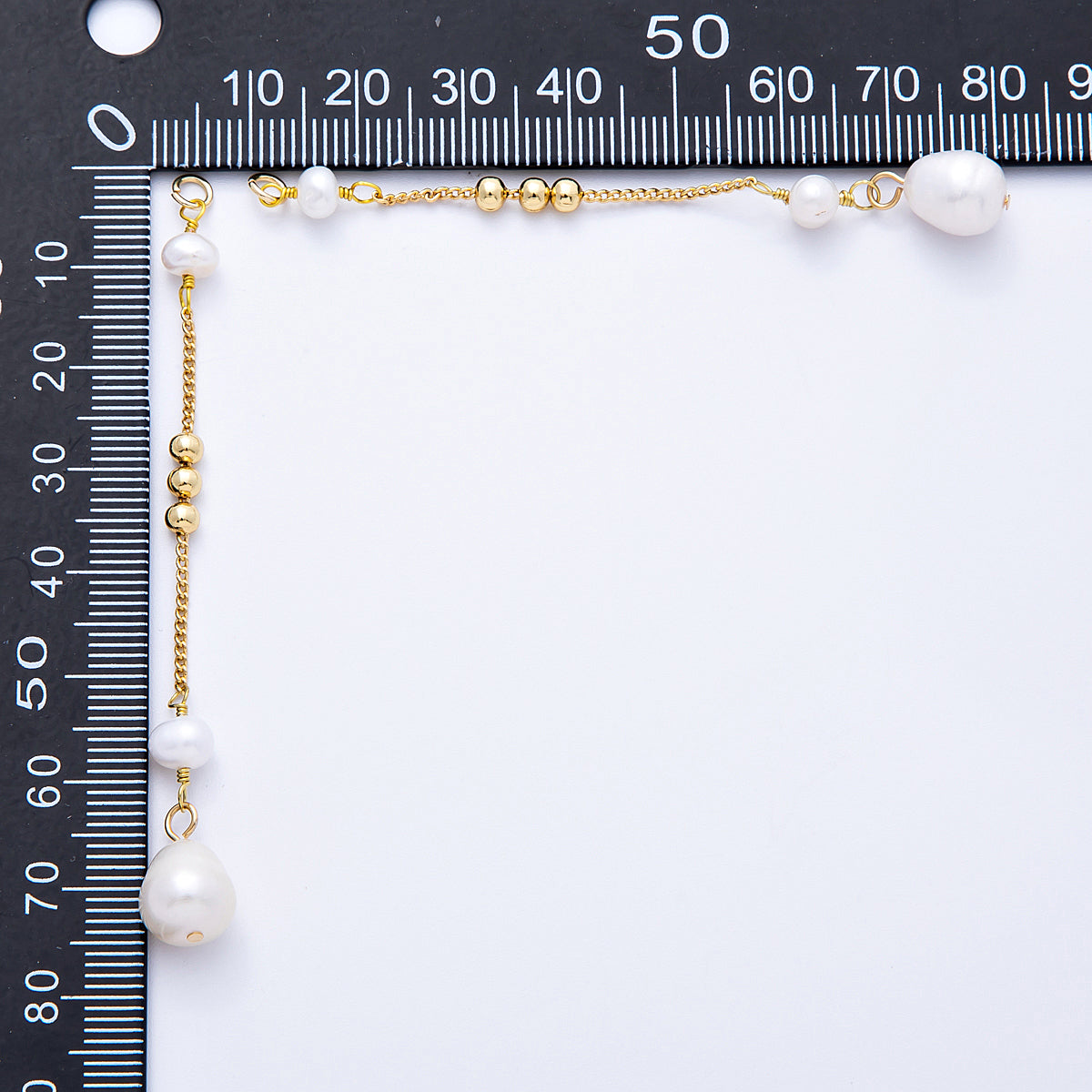 16K Gold Filled 70mm White Round Button Shell Pearl Bead Curb Chain Drop Charm | Charms-00249