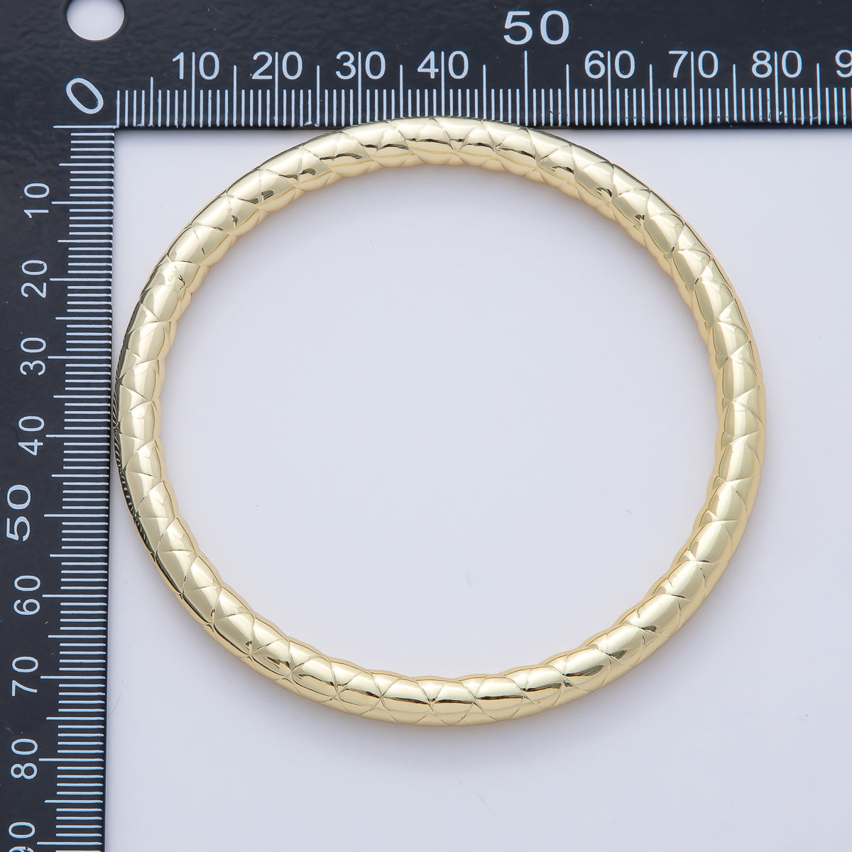 18K Gold Filled 5mm Quilted Lined Band Bangle Bracelet | WA-3485
