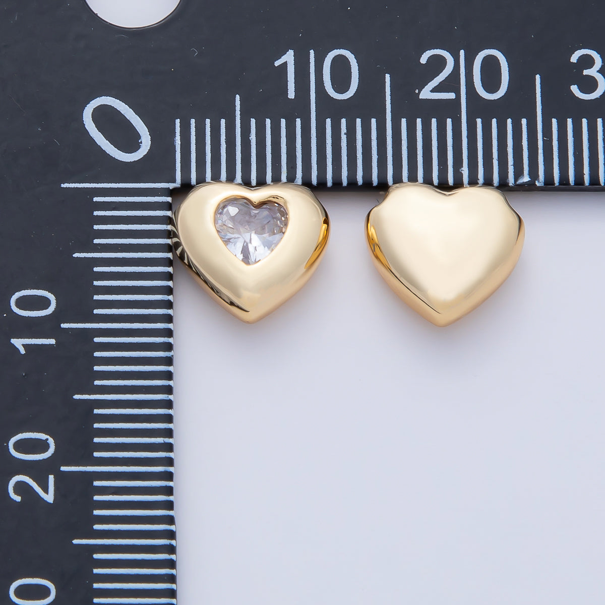18K Gold Filled 10mm Clear CZ Bezel Heart Bead | B526