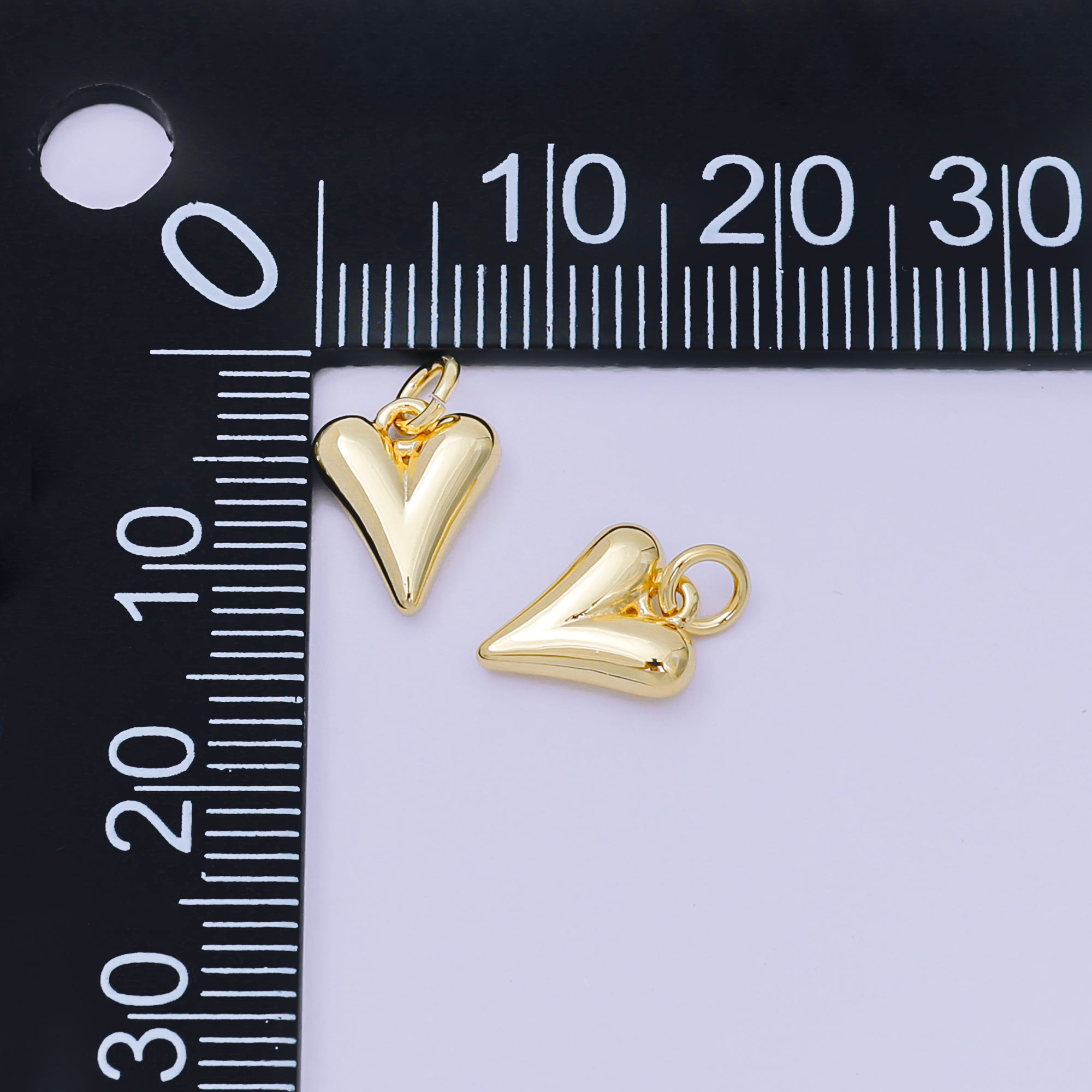 24K Gold Filled 10mm Sharp Love V-Shaped Charm | D-271