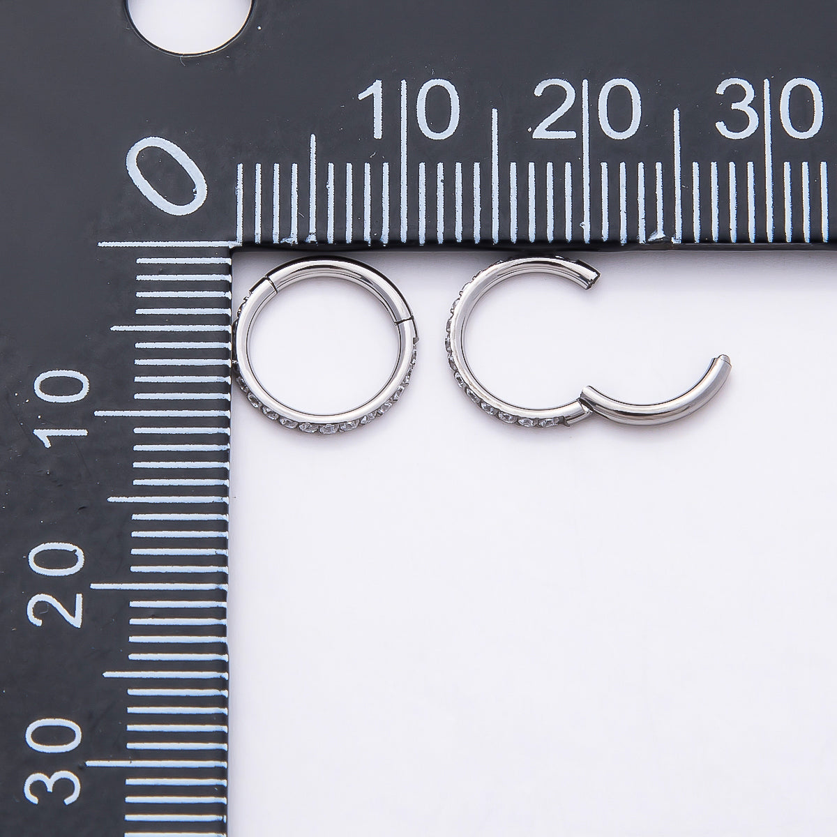 Stainless Steel 10mm Micro Paved CZ Pull Gate Round Finding | Findings-00206