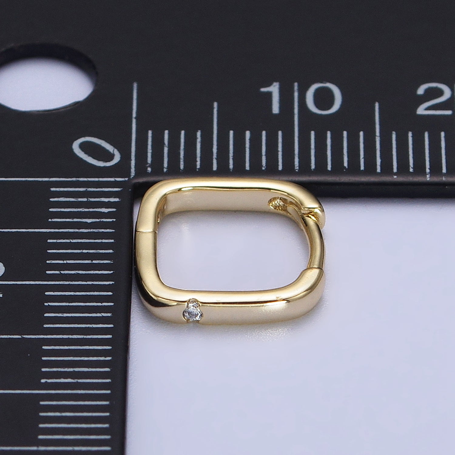 Pendientes de aro cuadrados con circonita transparente y relleno de oro de 14 quilates | AB241