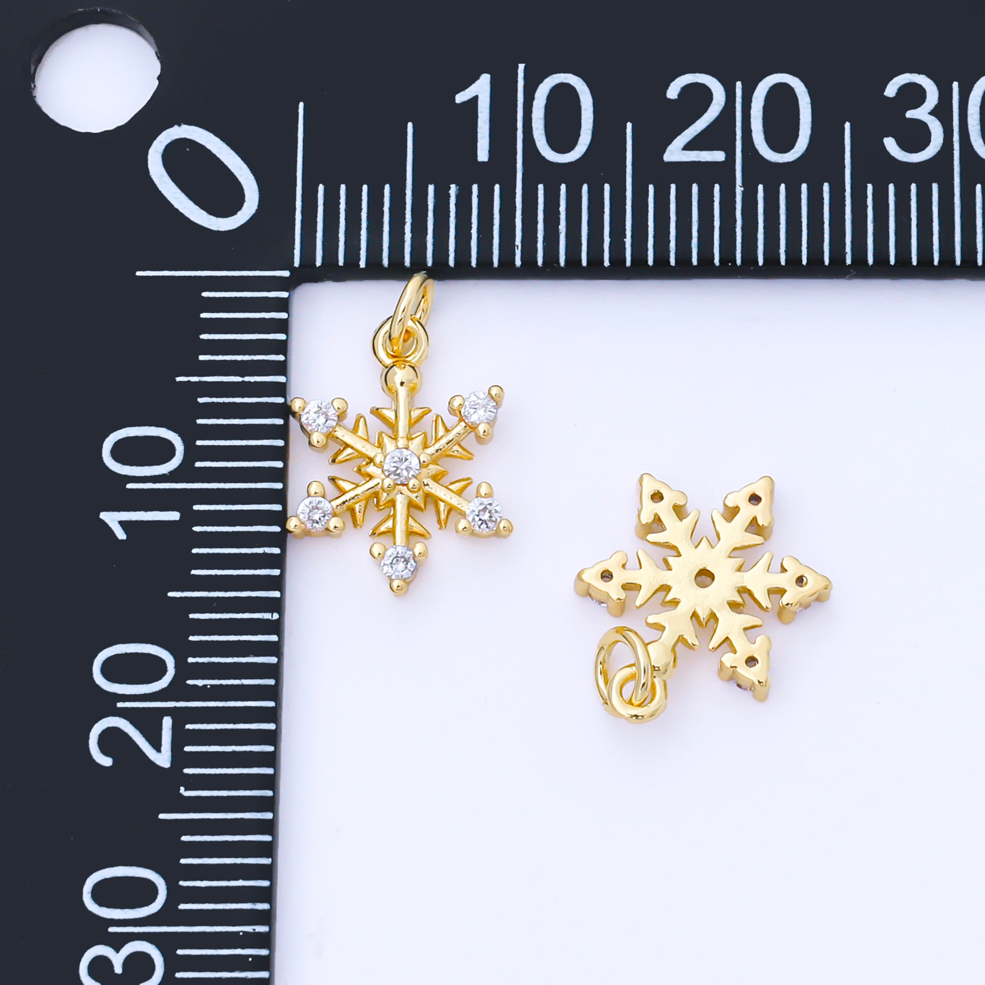 24K Gold Filled 13mm Round Clear CZ Winter Season Snowflakes Charm | AF1546