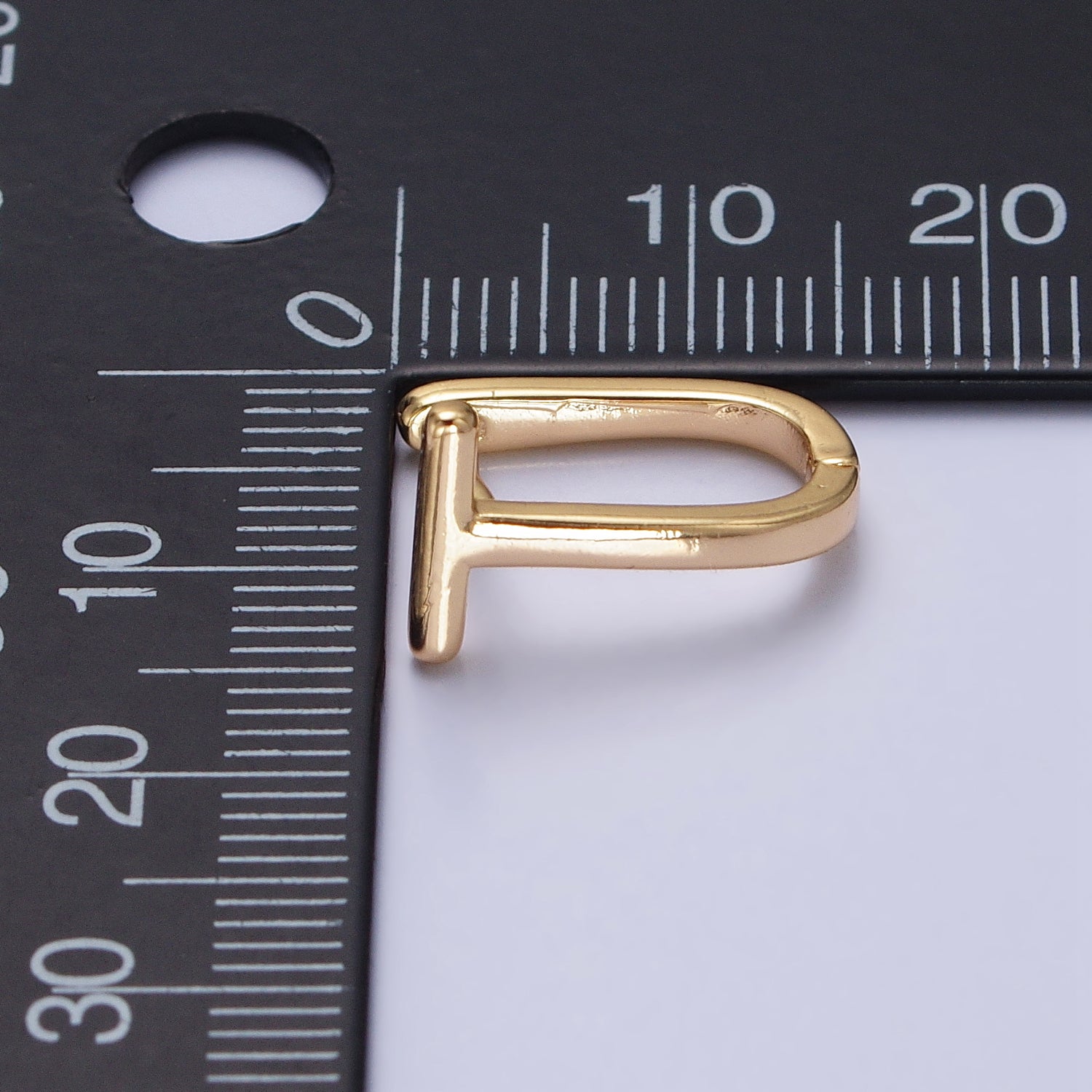14K Gold Filled 15mm T-Shaped Geometric Oblong U-Shaped Hoop Earrings in Gold | AB440