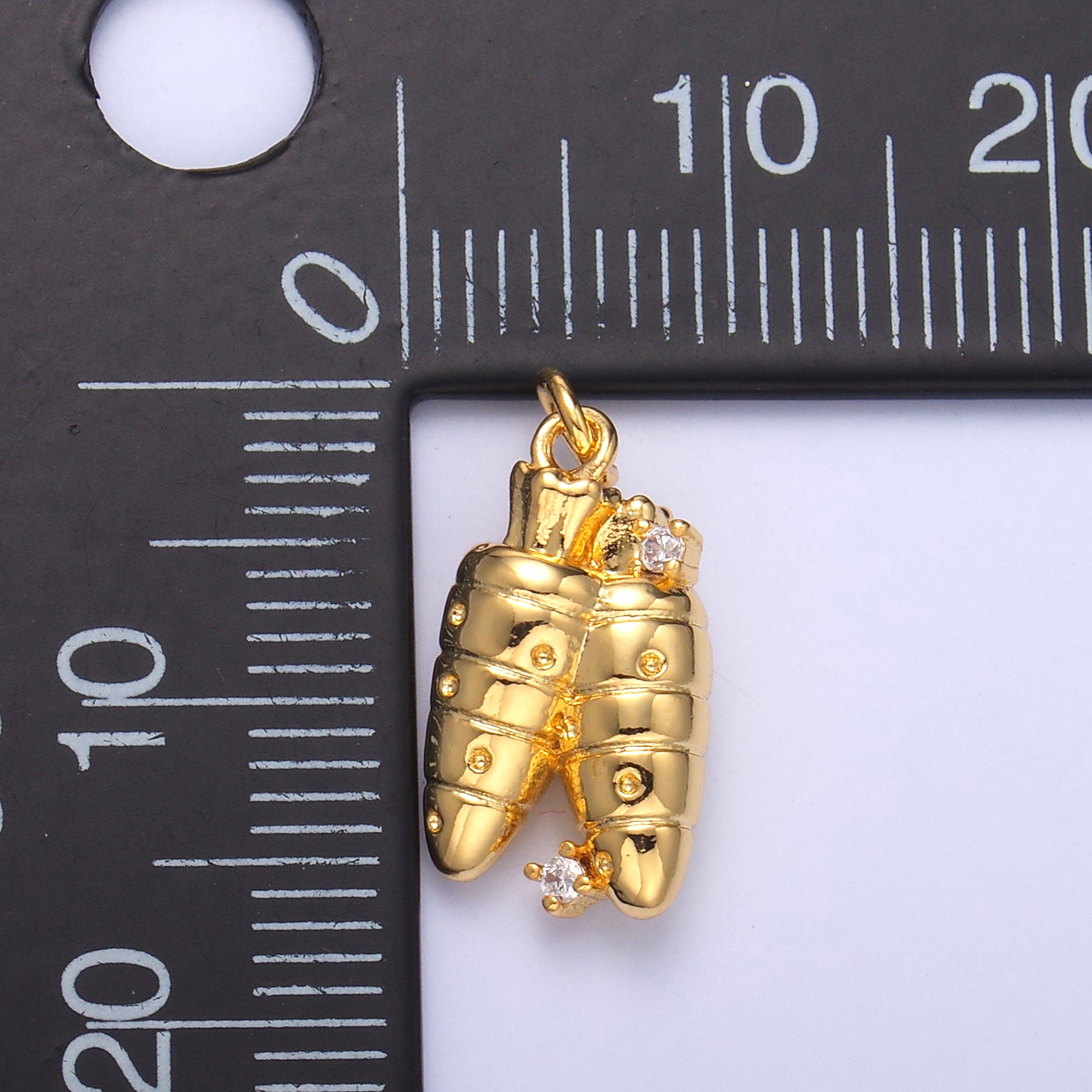 24K Gold Filled CZ Carrot Vegetable Multidimensional 3D Charm | N073