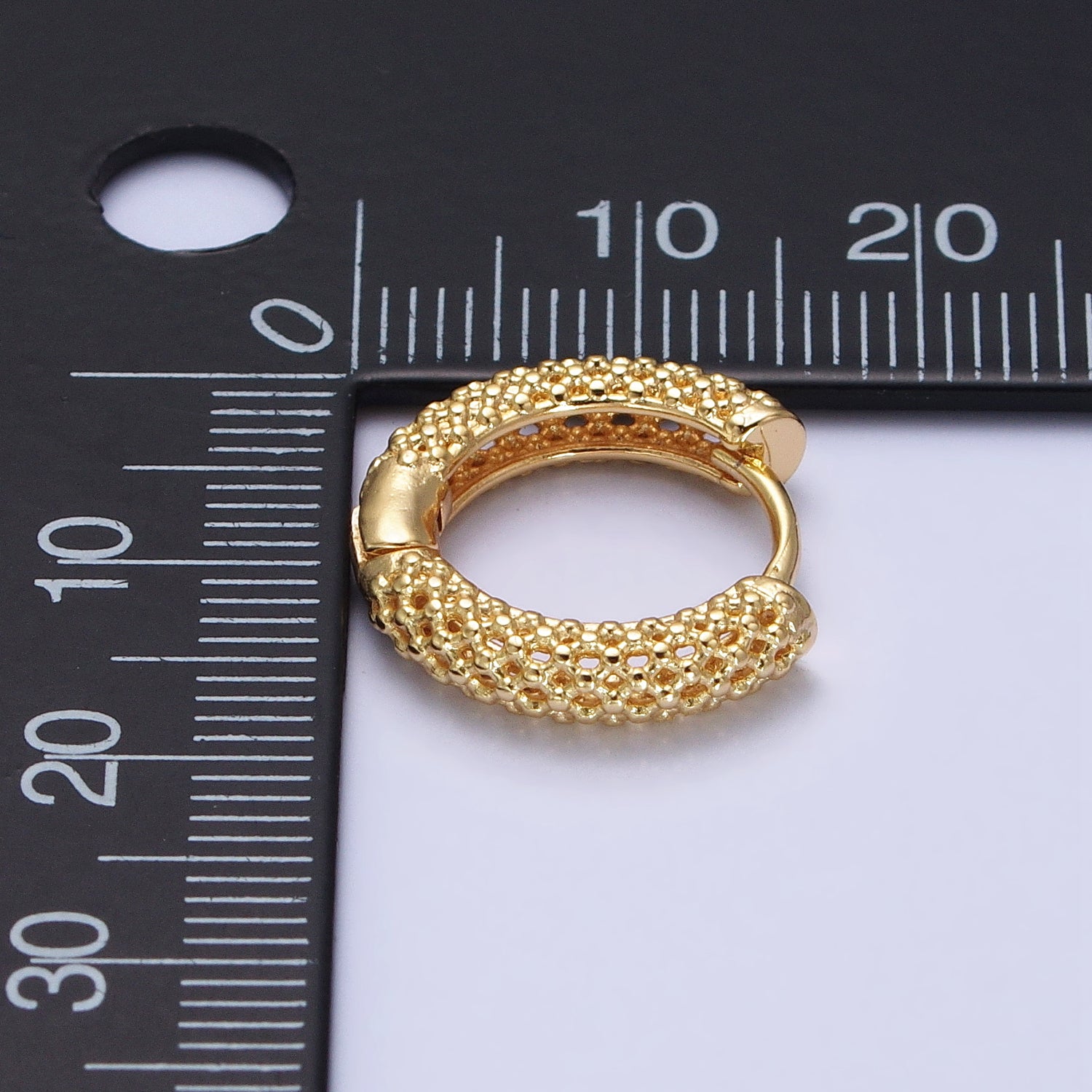 16K Gold Filled 16mm Filigree Geometric Huggie Earrings in Gold & Silver | AB453 AB438