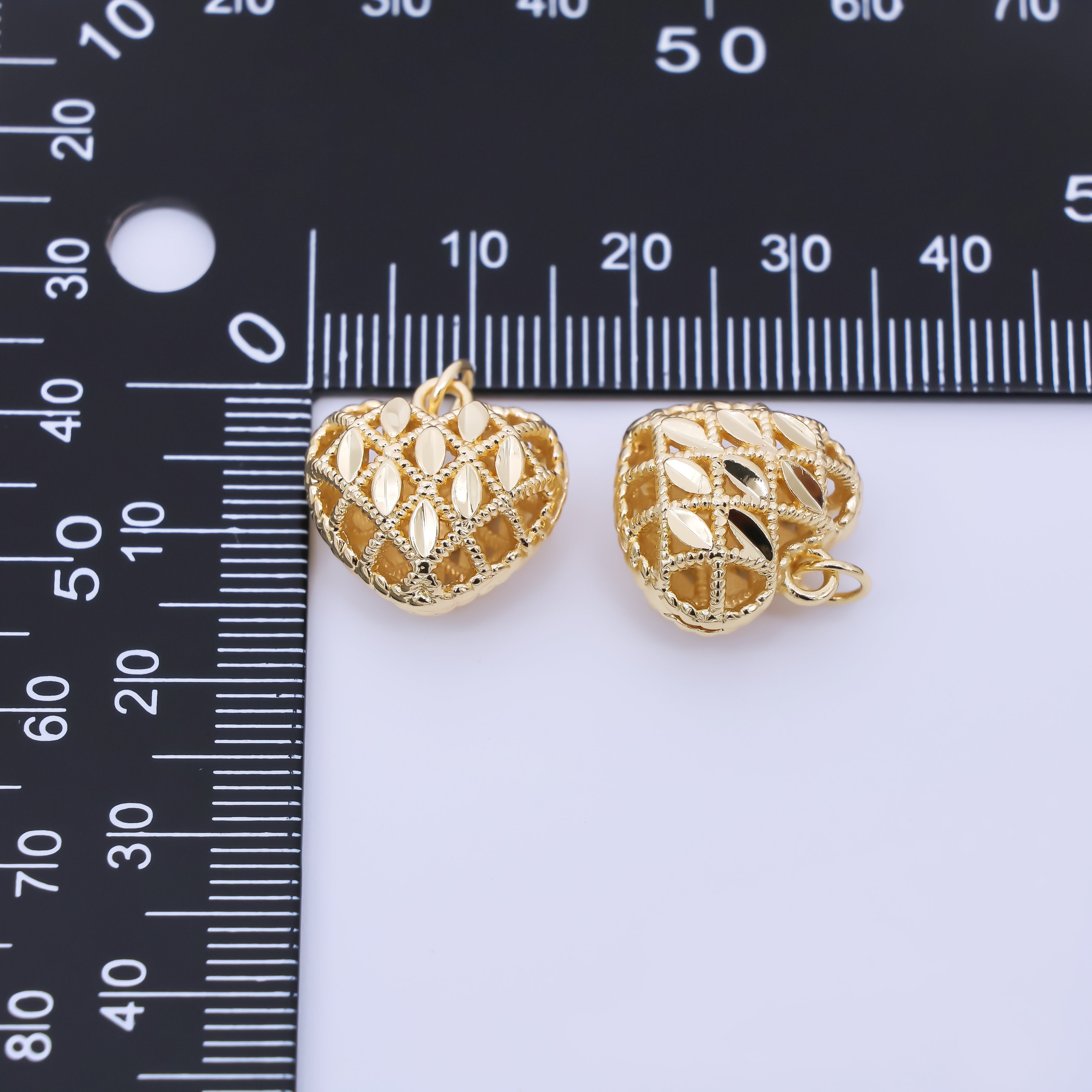 24K Gold Filled 16mm Filigree Heart Multidimensional Charm | AC1602