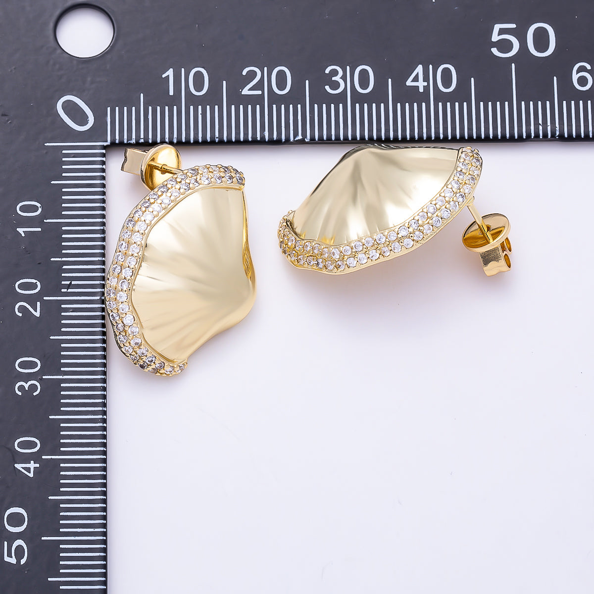 16K Gold Filled 26mm Clam Sea Shell Micro Paved CZ Stud Earrings in Gold & Silver | Findings-00486 Findings-00487