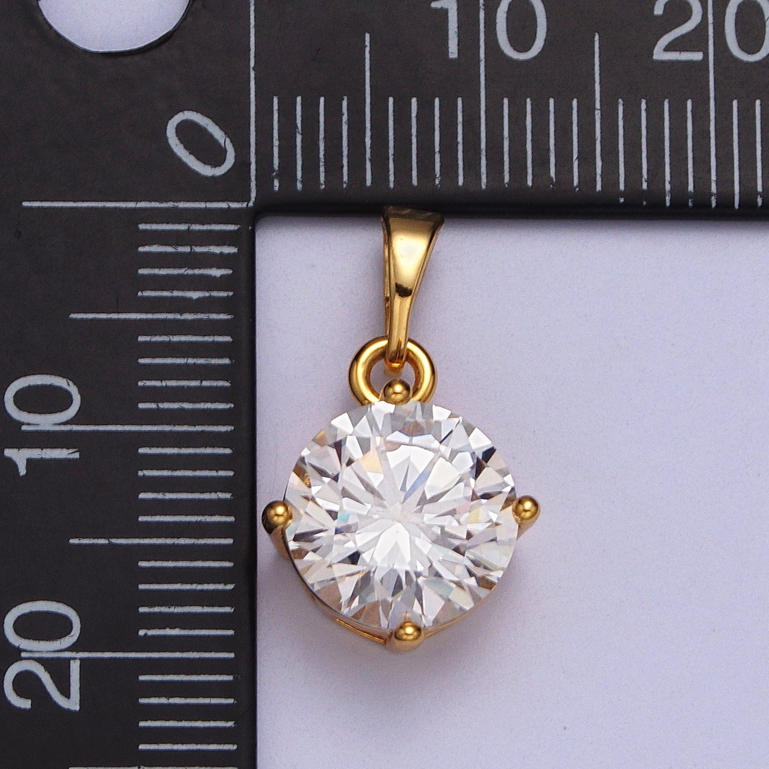 20.5mm Clear CZ Solitaire Round Classic Pendant | AA00018
