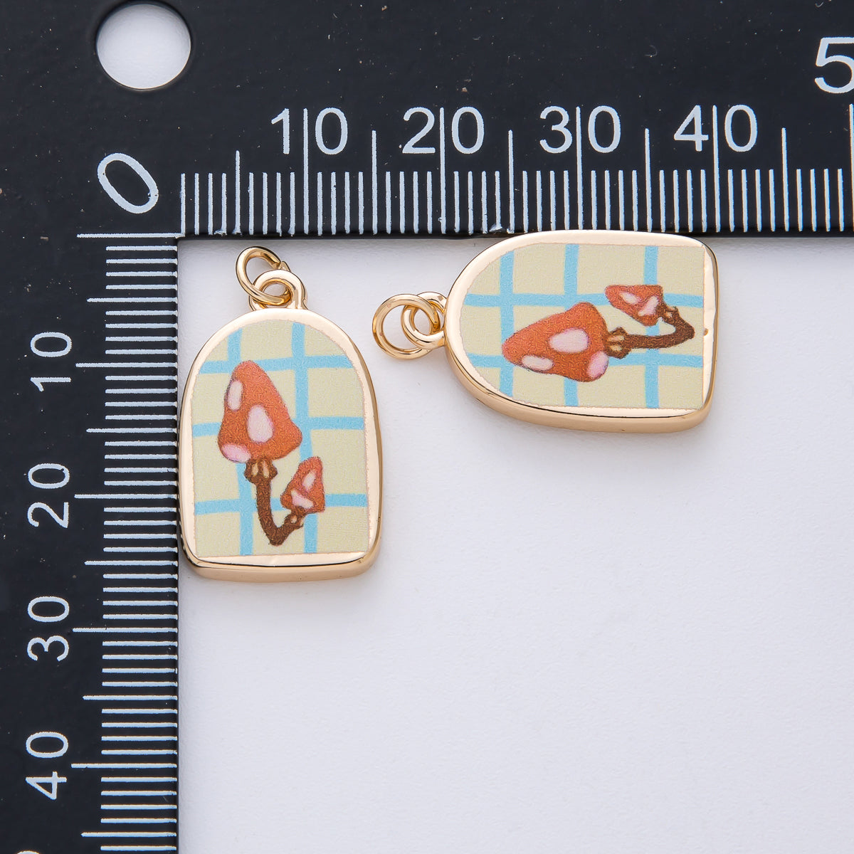 18K Gold Filled 23mm Red Mushroom Yellow Gingham Charm | AJ522
