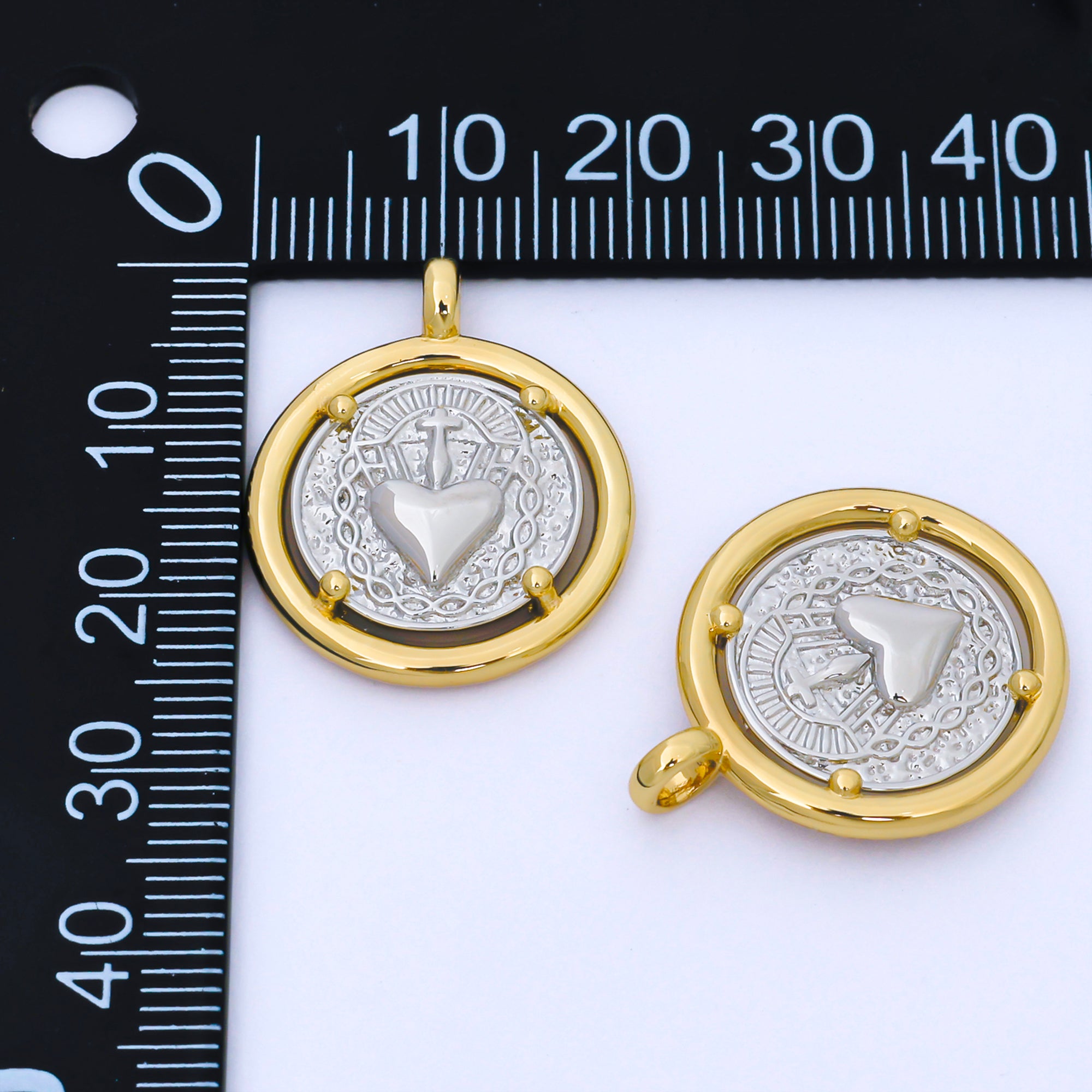 24K Gold Filled Sacred Heart Pendant Mix Metal Religious Charm | AF1559