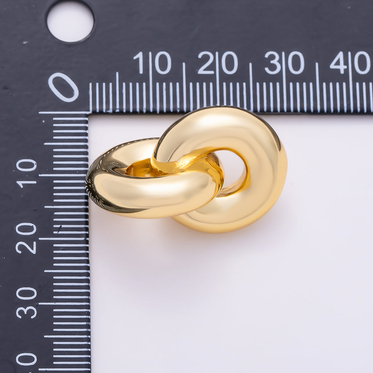 16K Gold Filled 30mm Chunky Double Interlocking Oval Loop | Findings-00566