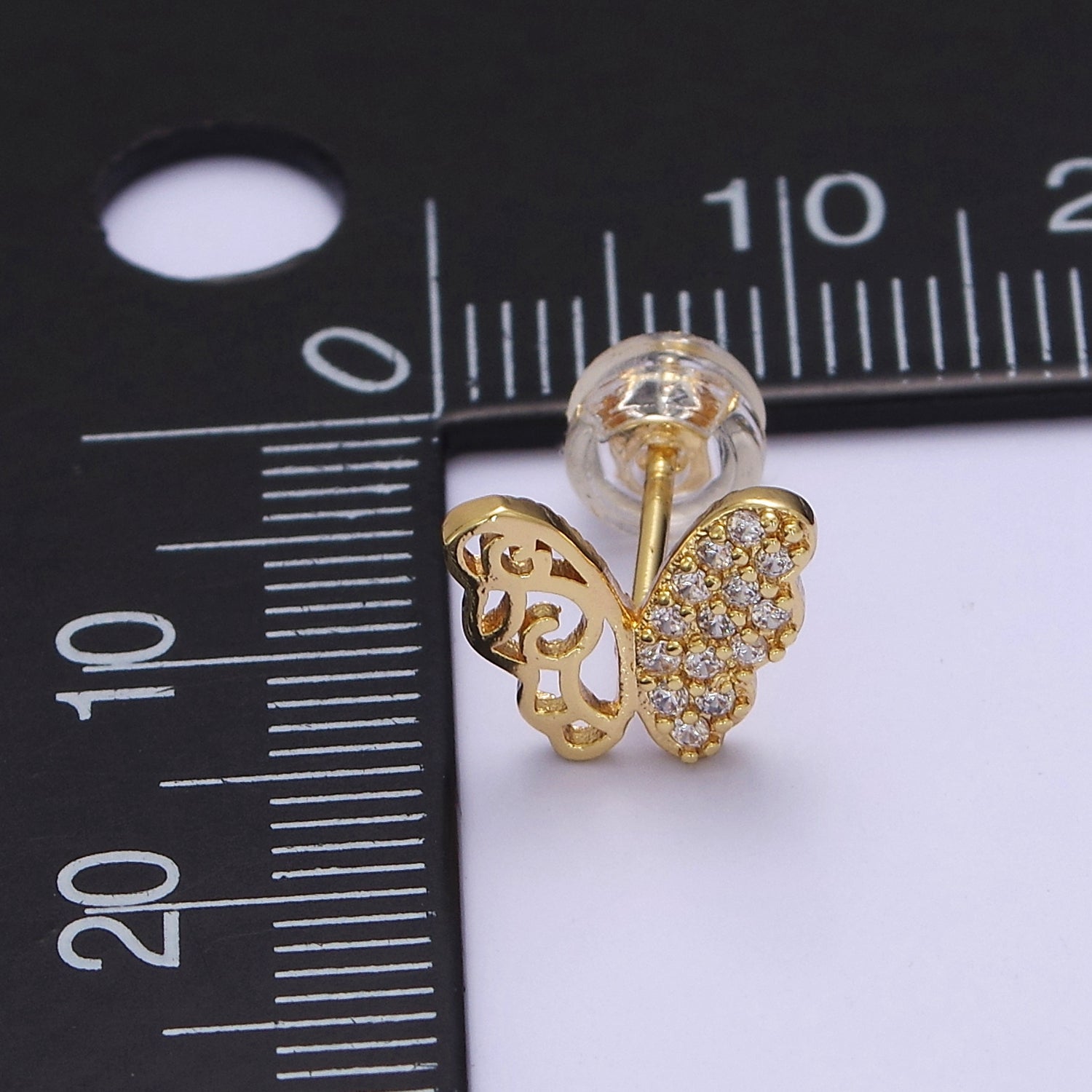Dainty Gold Butterfly Stud Earrings, 18k Gold Filled Delicate Butterly Stud Earring Earlobe Earring V-127