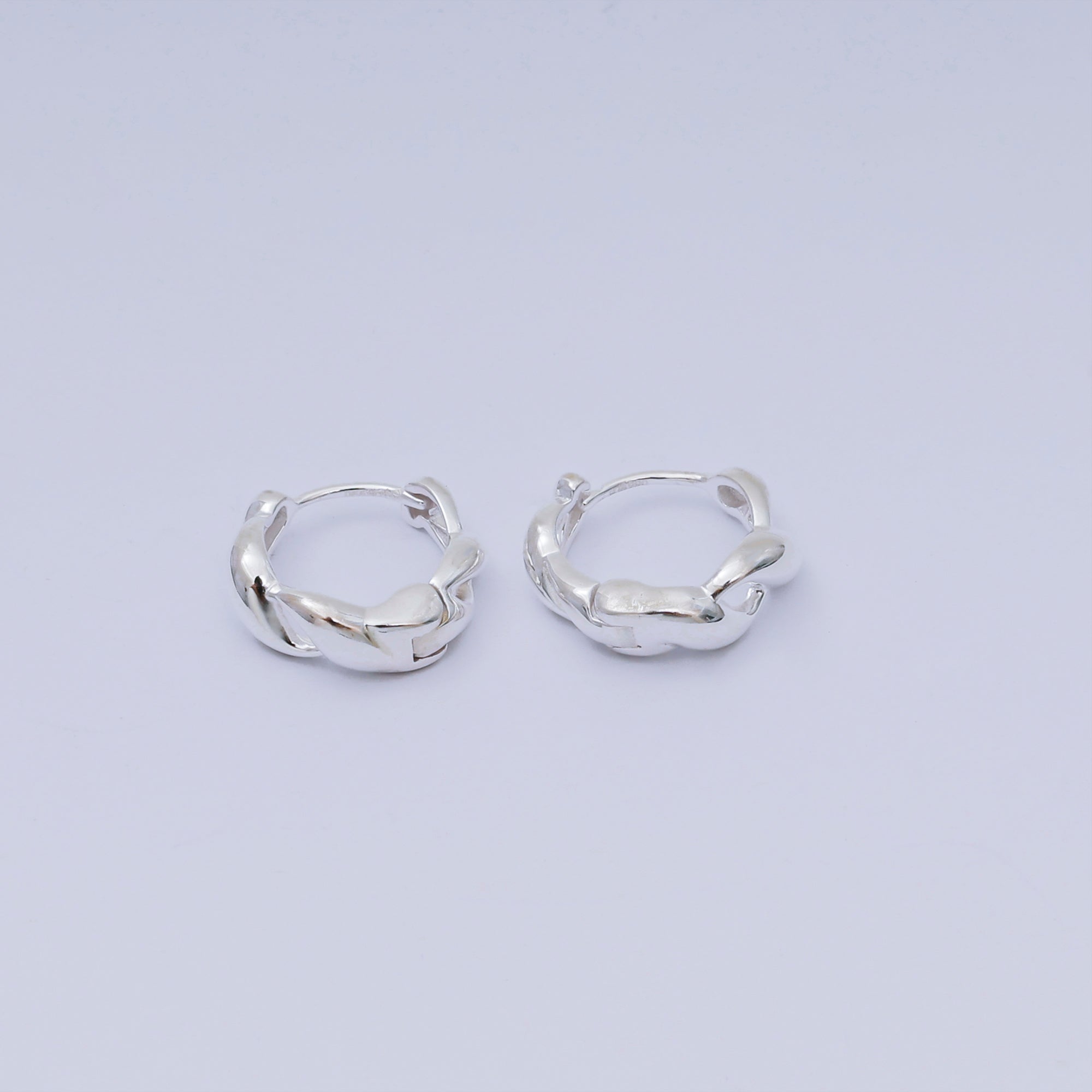 S925 Sterling Silver Twist Link Croissant Hinged Hoop Earrings | SL-661