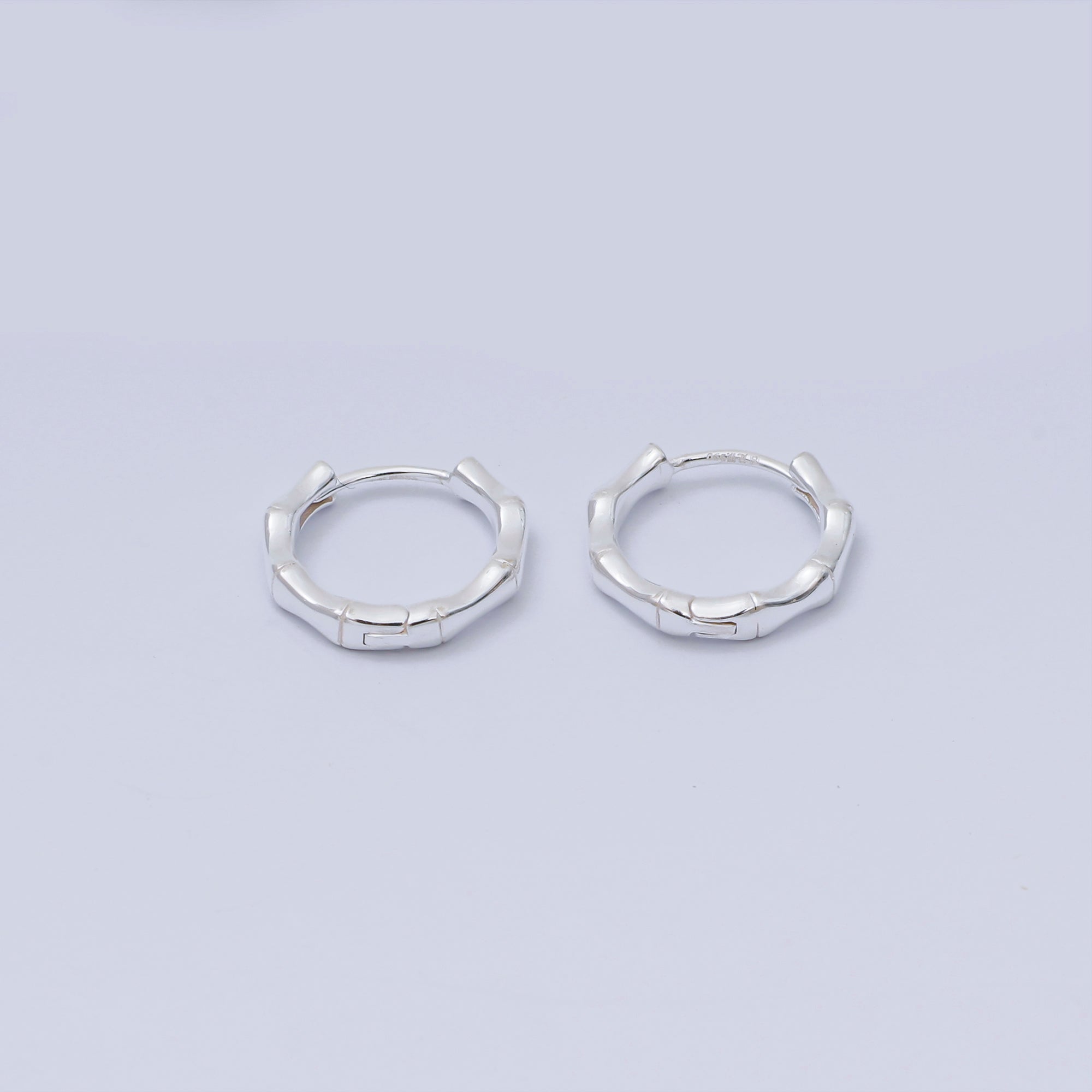S925 Sterling Silver Bamboo Textured Hinged Hoop Earrings | SL-663