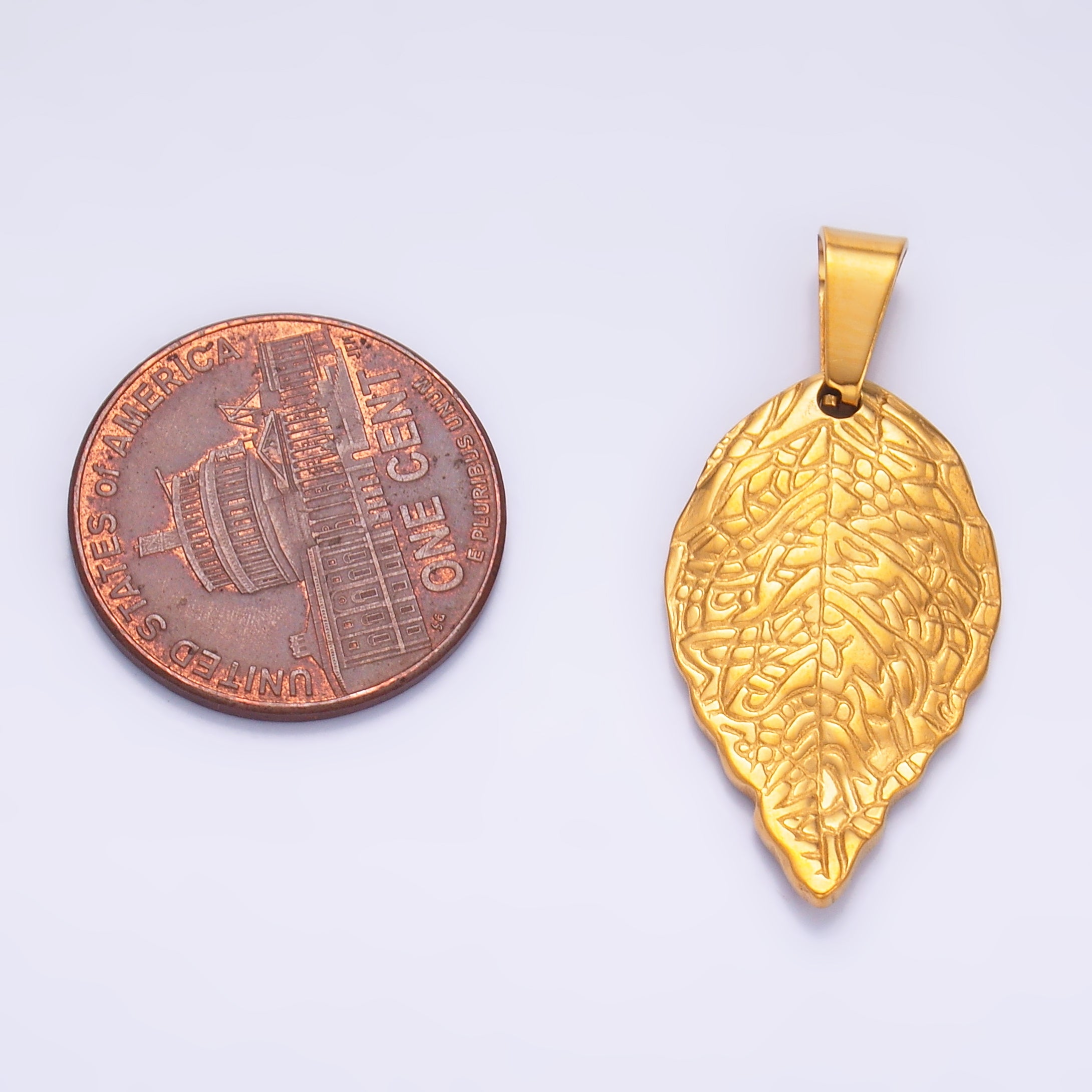 Stainless Steel Artisan Leaf Nature Pendant | P1212