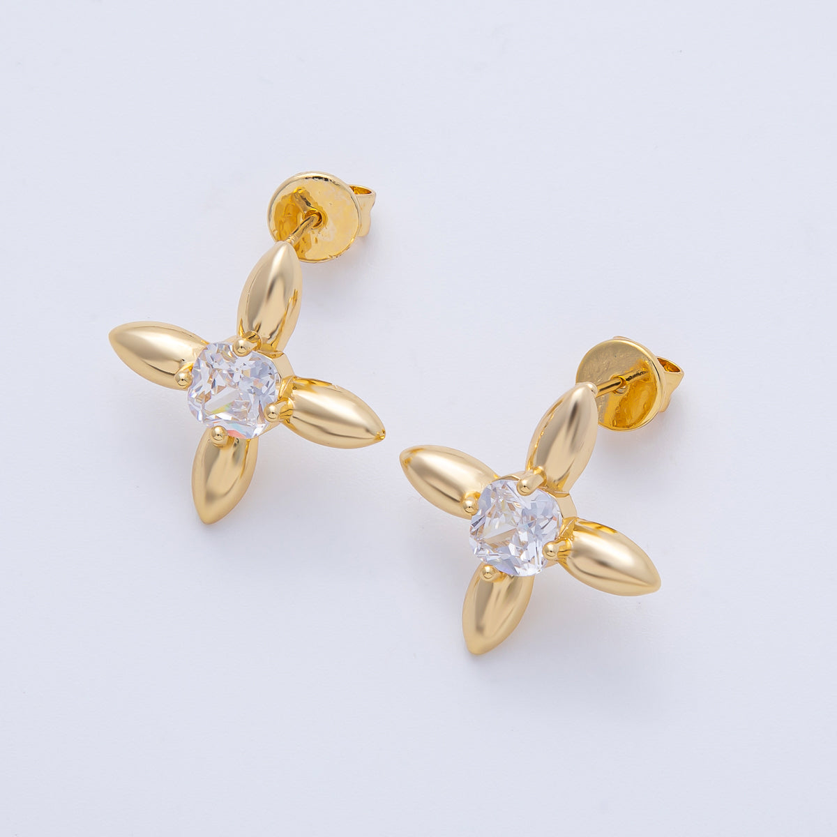 18K Gold Filled 20mm Clear CZ Petal Flower Stud Earrings | T129