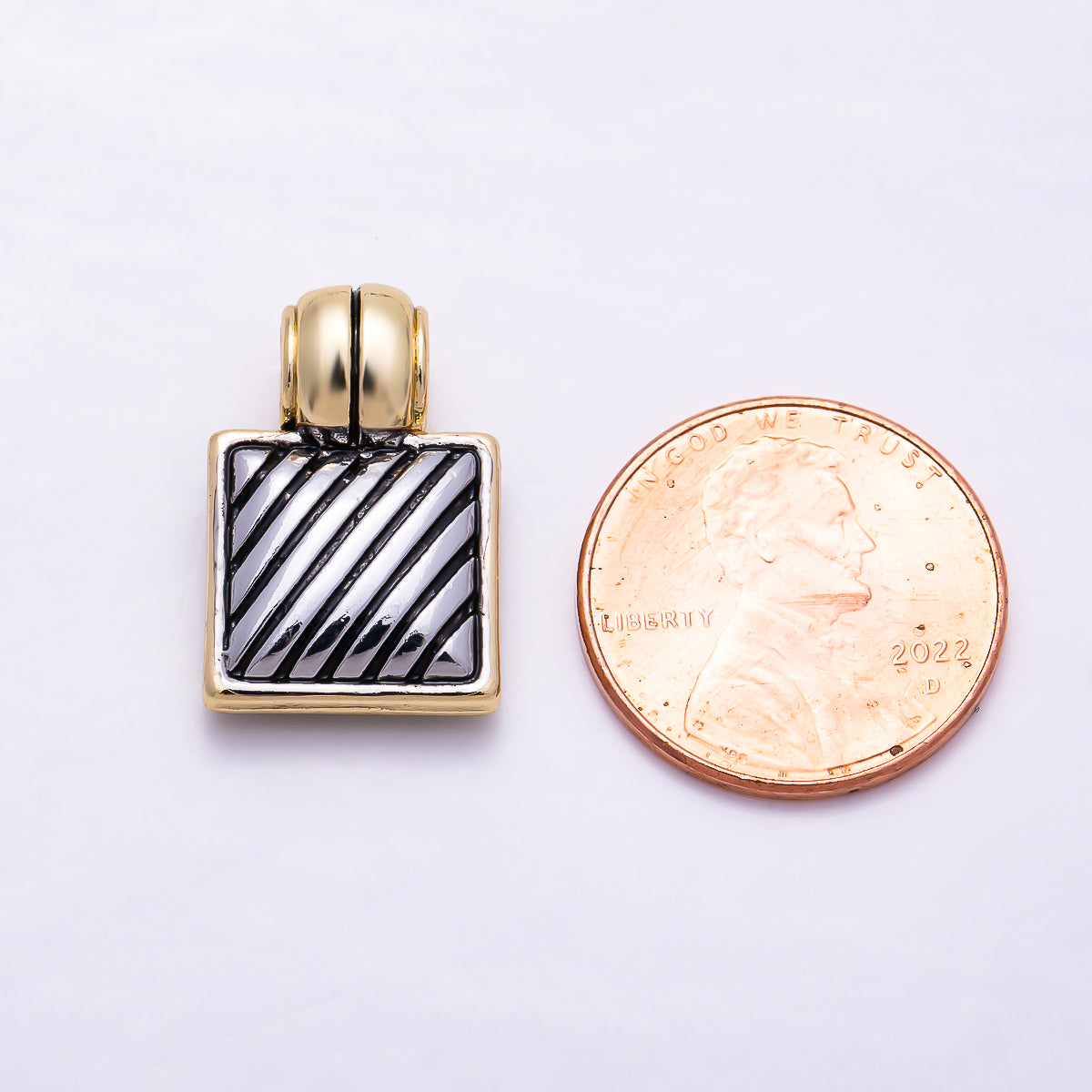 16K Gold Filled 20mm Two-Tone Geometric Square Diagonal Striped Black Enamel Pendant | Charms-01925