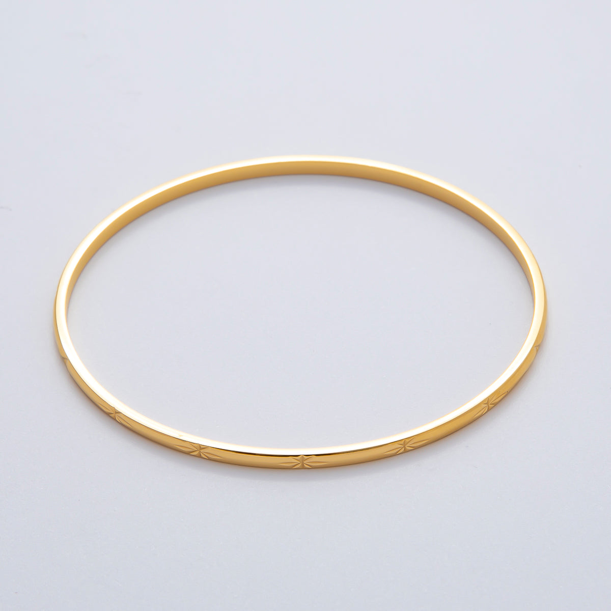 18K Gold Filled Minimalist North Star Imprint Bangle Bracelet | WA-1412