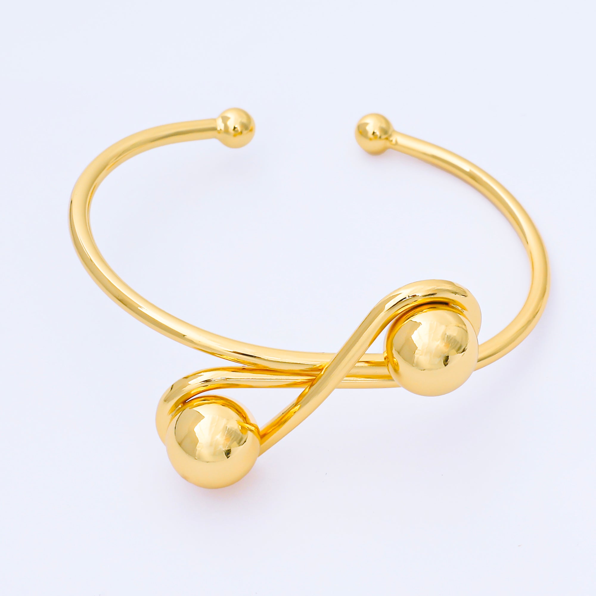 24K Gold Filled Ribbon Knotted Ball Cuff Bracelet | WA-1690