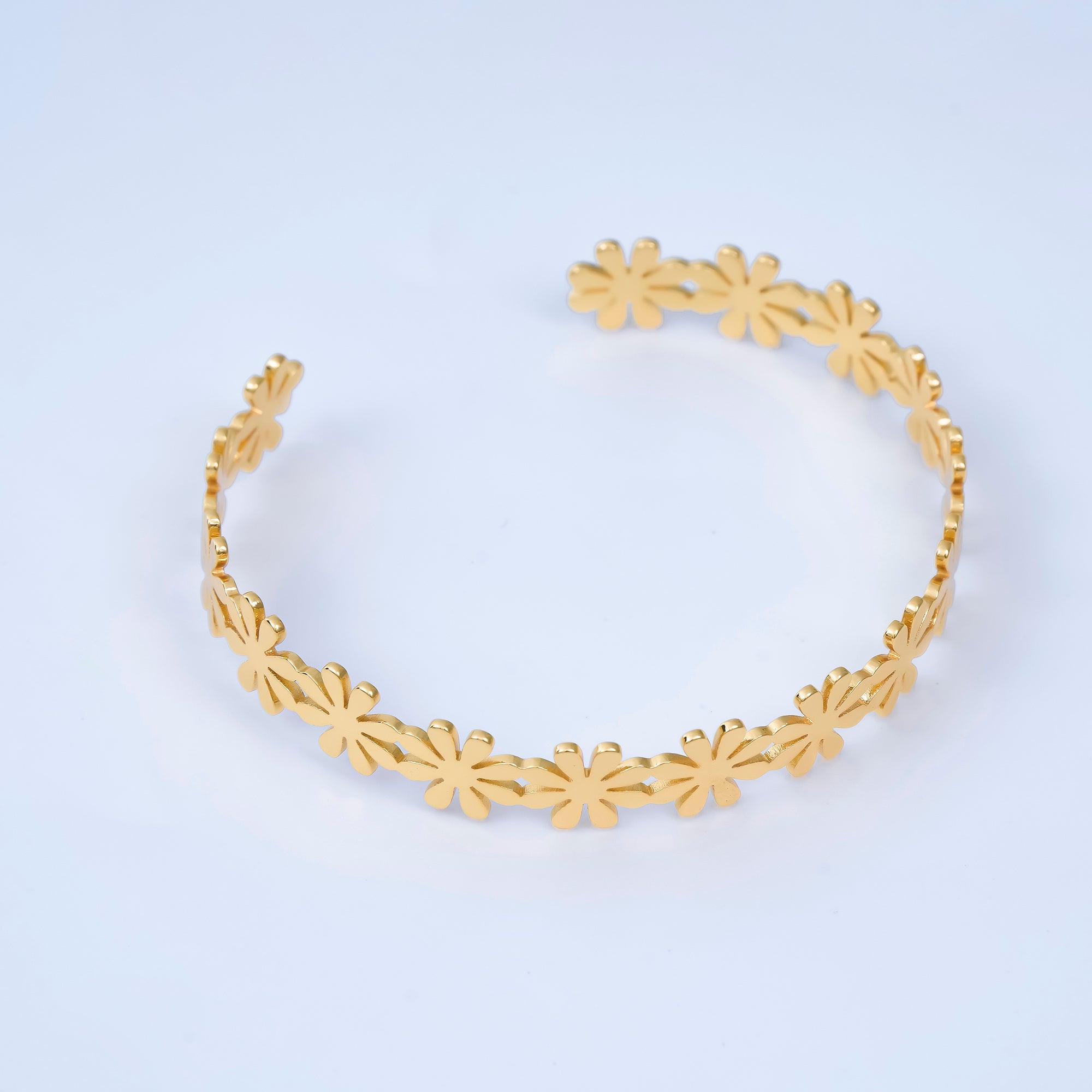 24K Gold Filled Spring Flower Garden Bangle Bracelet | WA-3404