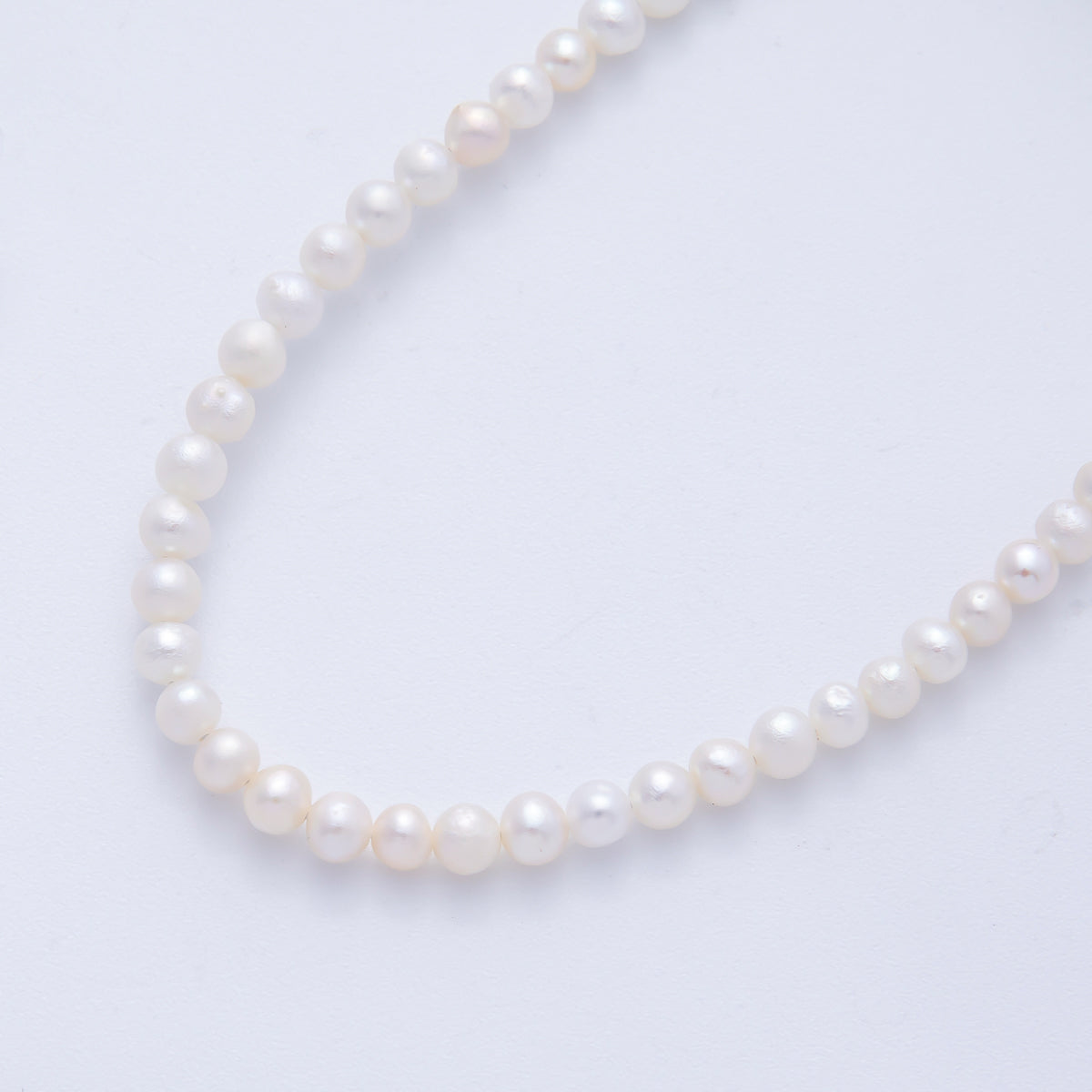 4mm White Freshwater Pearl Round Strand Finding | WA-4063