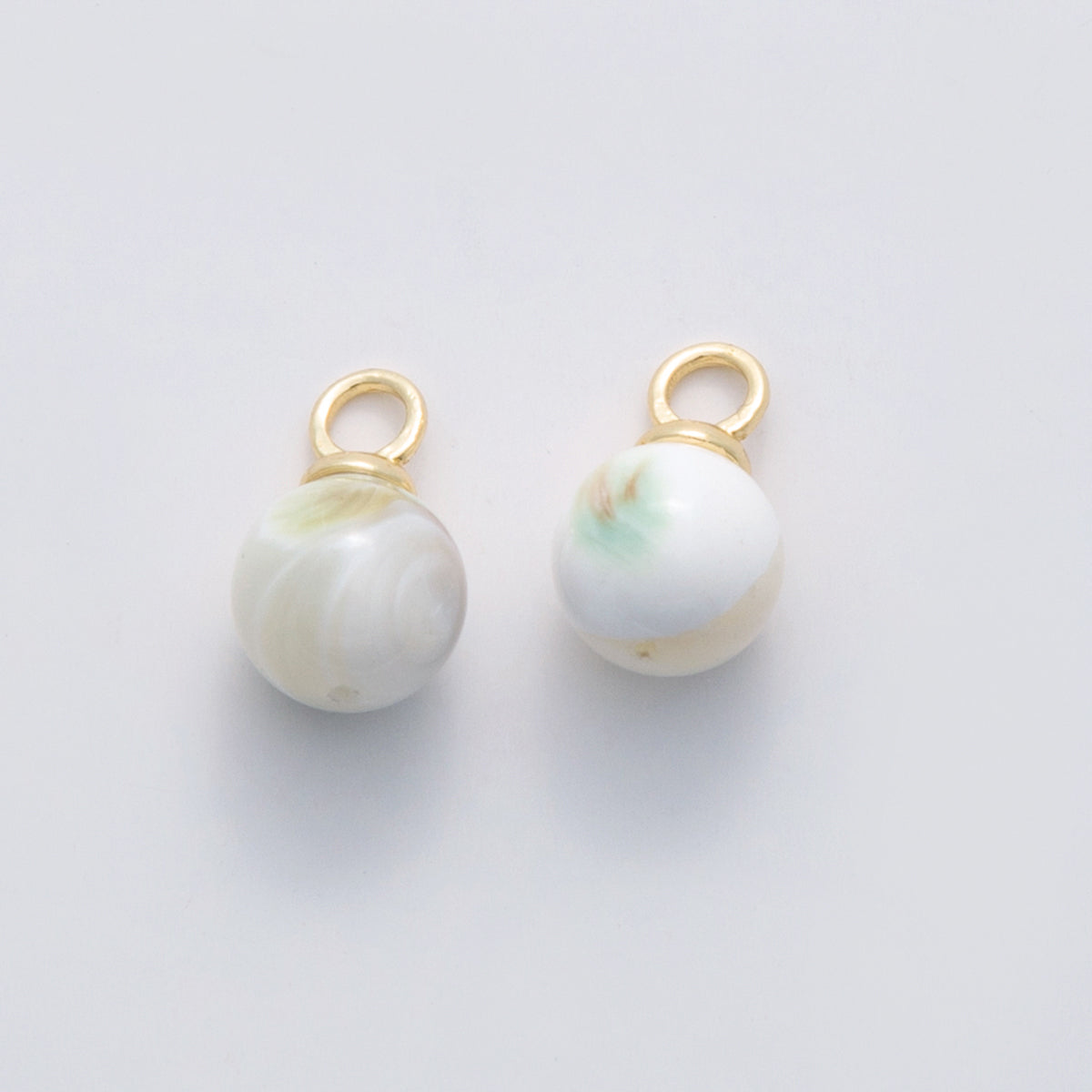 18K Gold Filled Blue-White Shell Pearl Round Drop Charm | X652