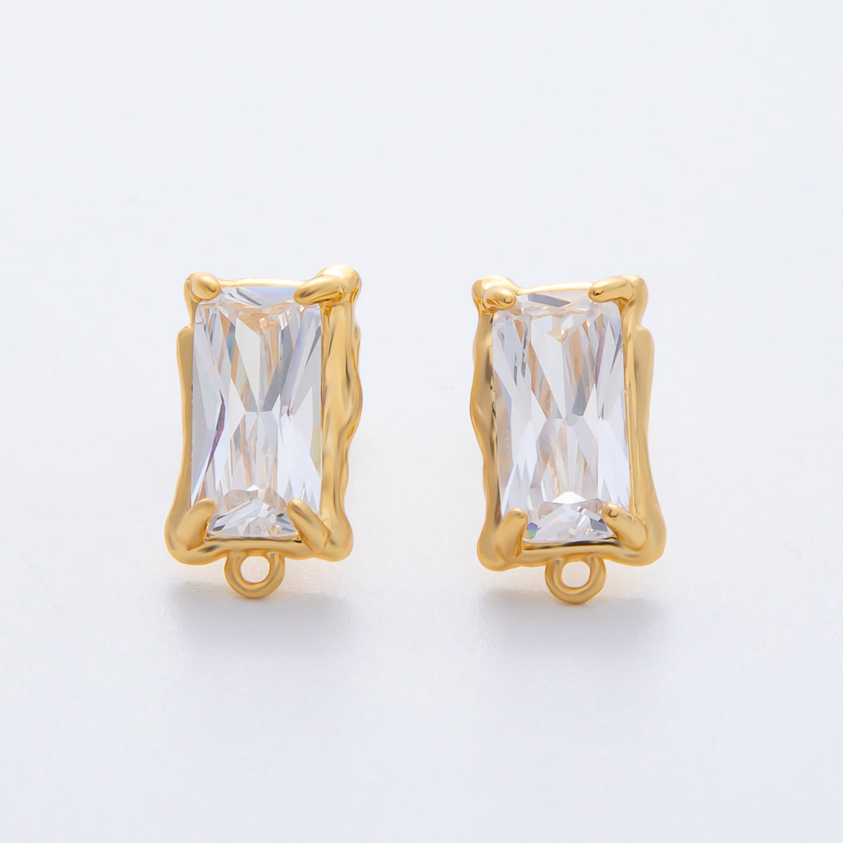 18K Gold Filled Clear Baguette CZ Molten Drop Stud Earrings | Z1447