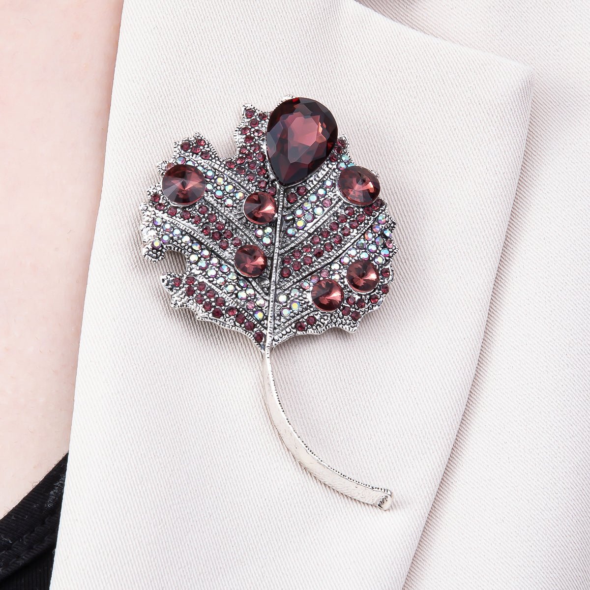 Antique Silver 80mm x 47mm Red Rhinestone Nature Leaf Plant Pin Brooch | BH - 139 - DLUXCA