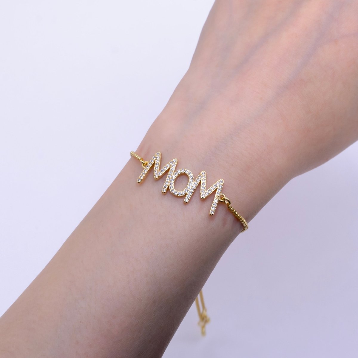 Dainty Cubic Zirconia MOM Charm Bracelet, Adjustable Bracelet for Mother Gift WA2506 - DLUXCA