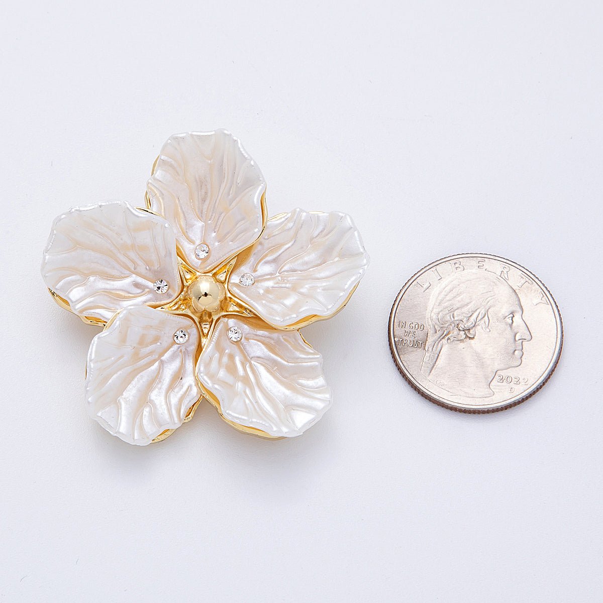 Gold 45mm Blooming Shell Pearl Flower Pin Brooch | BH - 00098 - DLUXCA