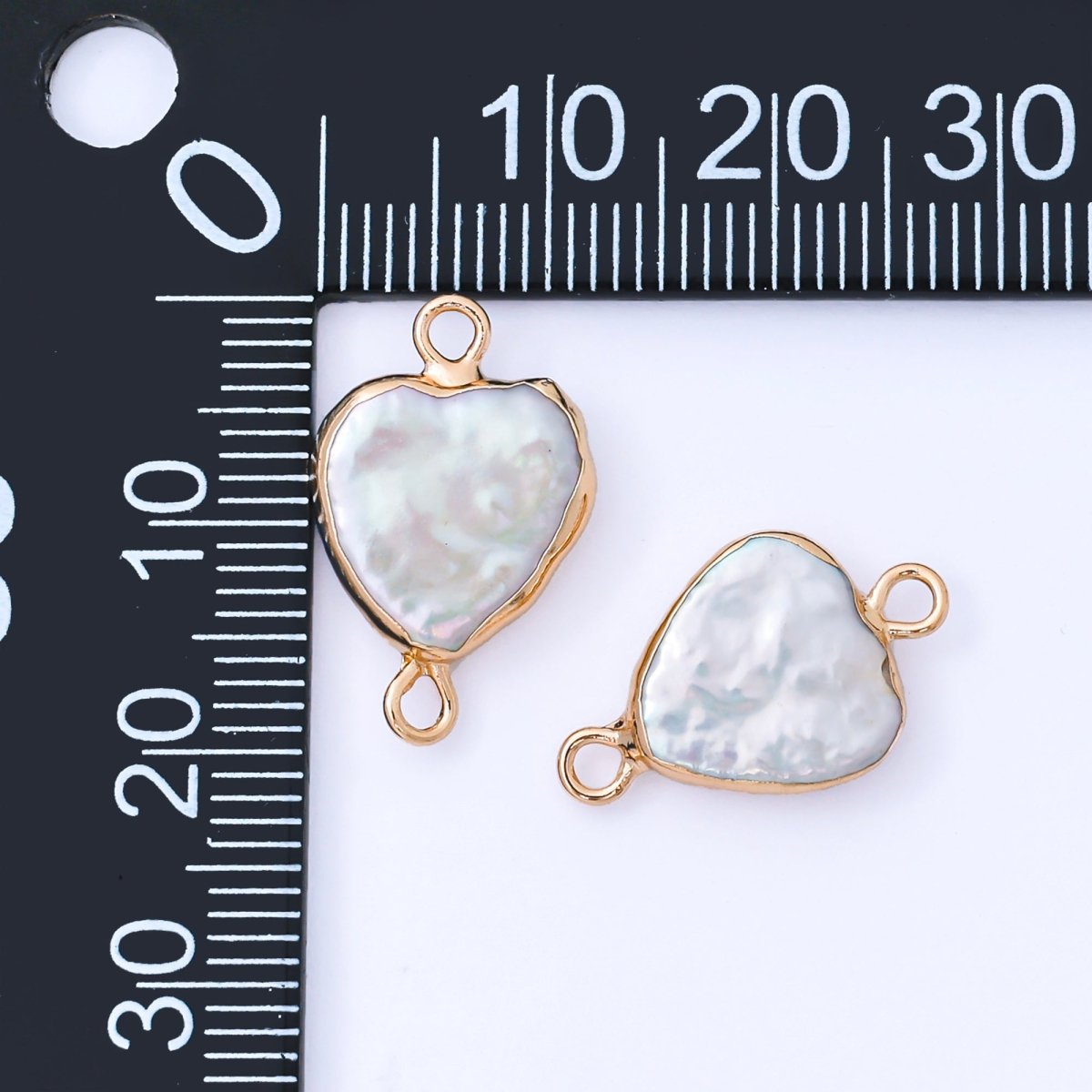 Gold Plated 19mm Baroque Freshwater Pearl Dainty Heart Charm Connector | AF577 - DLUXCA