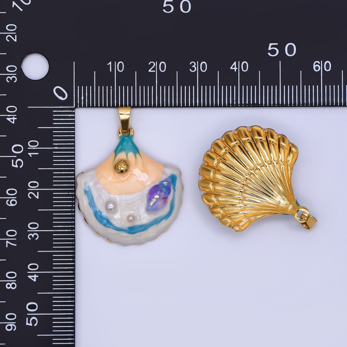 Gold Stainless Steel 30mm Hand - Painted Enamel Colorful Clam Shell Pendant | J187 - DLUXCA