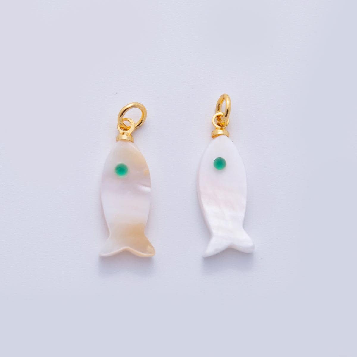 Mini 26mm Natural mother of pearl mop shell fish pendant Charm for Bracelet Necklace Earring Component X-766