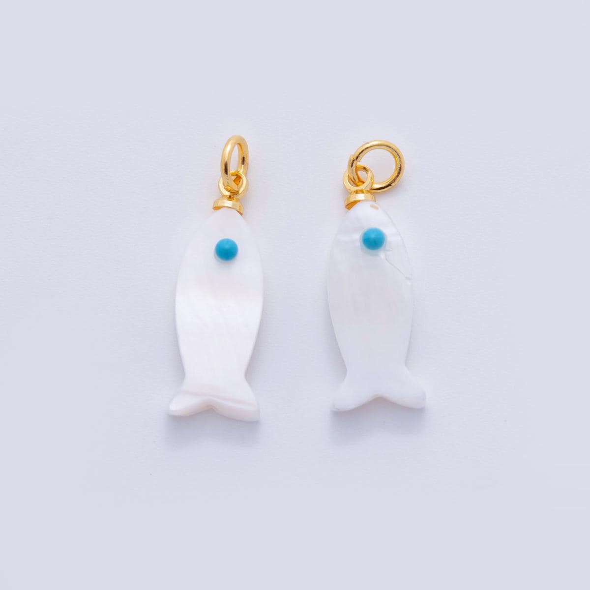Mini 26mm Natural mother of pearl mop shell fish pendant Charm for Bracelet Necklace Earring Component X-766